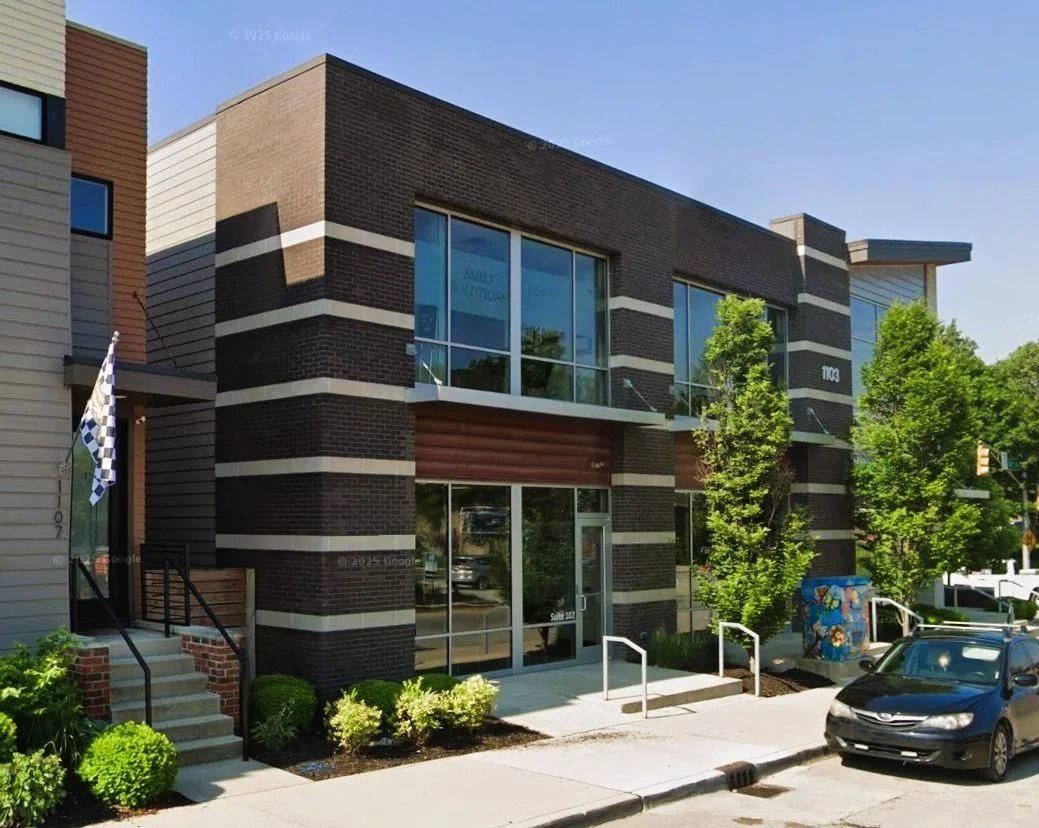 985 Dorman St — Lease in Indianapolis, IN, photo 2 of 5