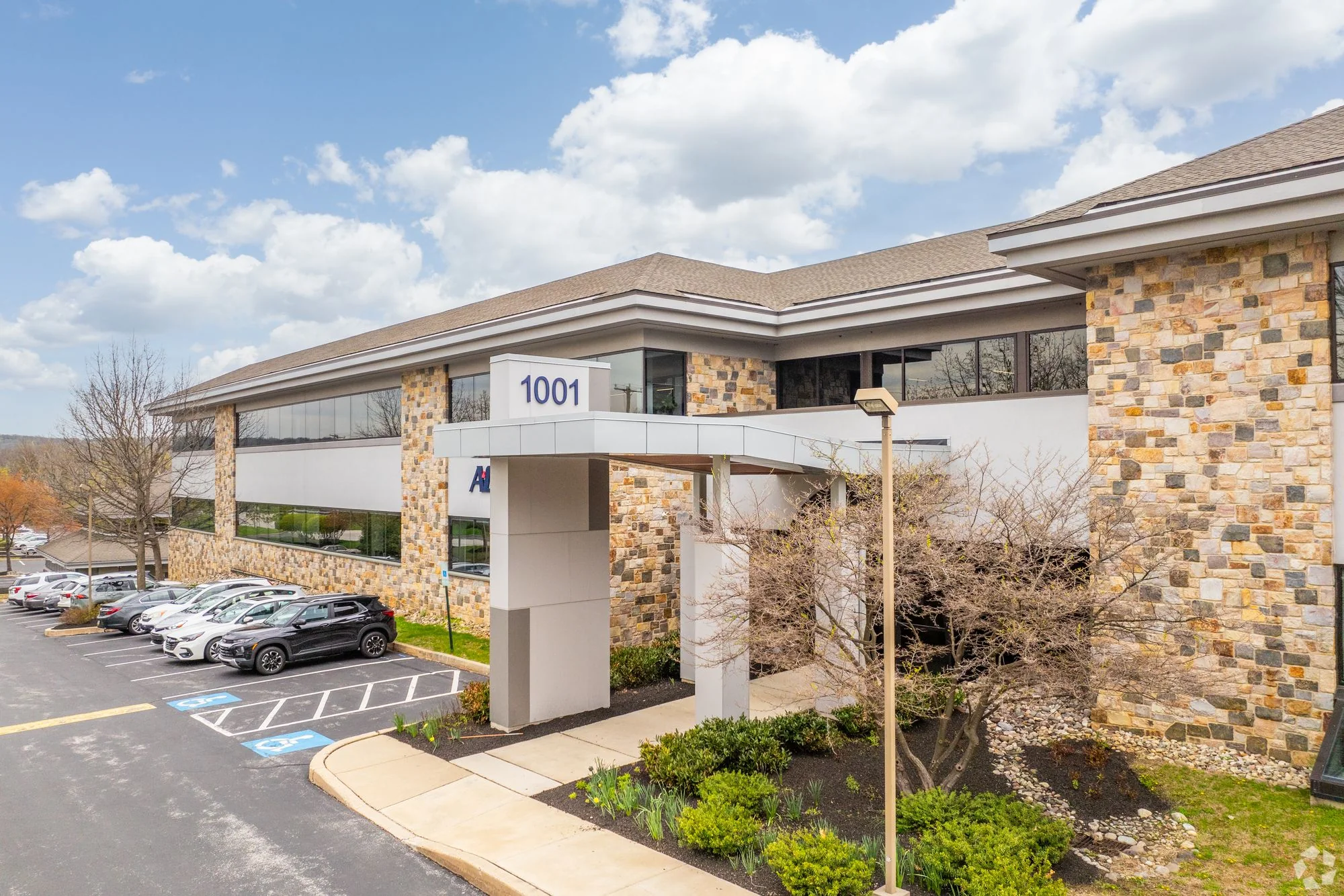 1001 Old Cassatt Road — Lease in Berwyn, PA, photo 1 of 1