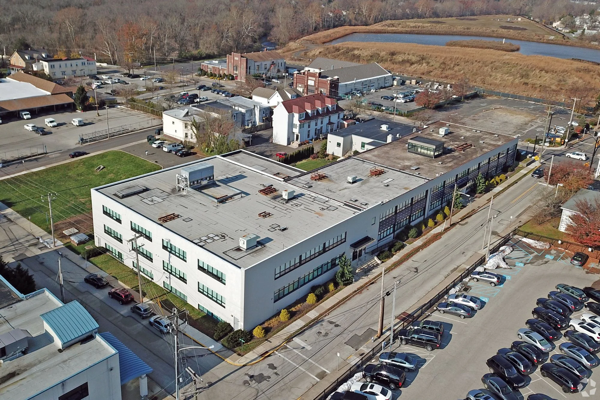 100 W Butler Avenue — Lease in Ambler, PA, photo 2 of 4