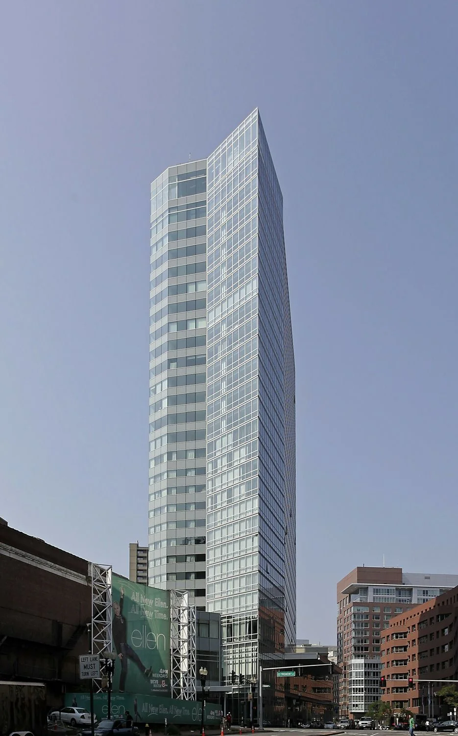 W Boston — Lease in Boston, MA, photo 1 of 2