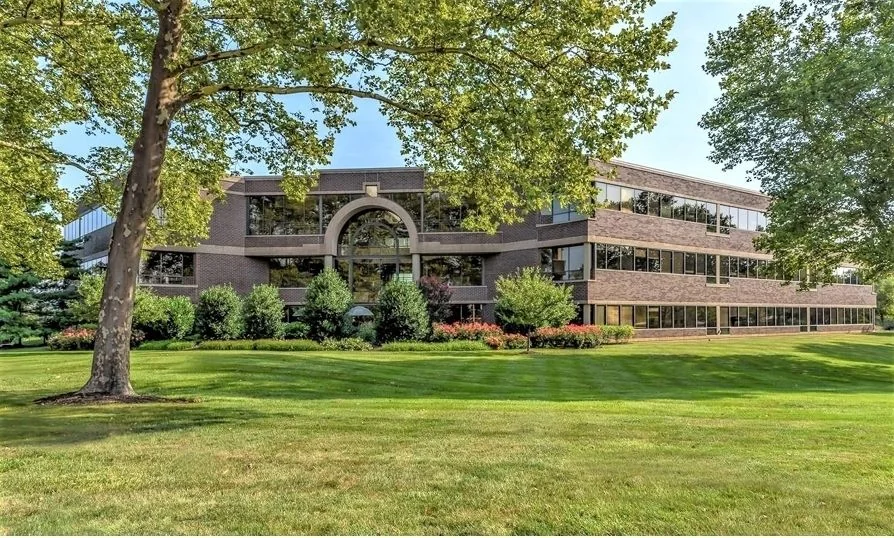 7 Great Valley Parkway — Lease in Malvern, PA, photo 1 of 5