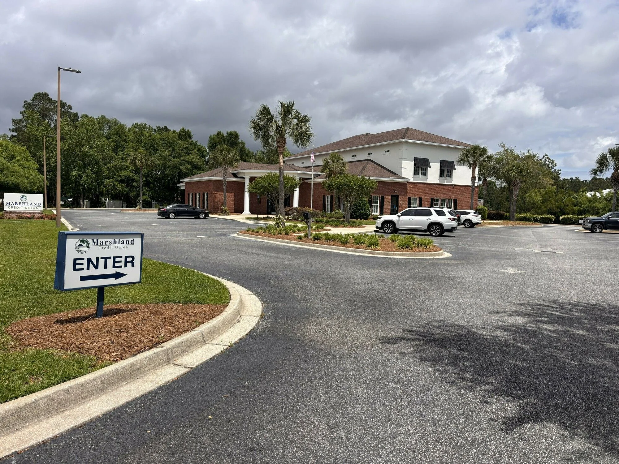 227 Gateway Center Blvd. — Lease in Brunswick, GA, photo 1 of 8