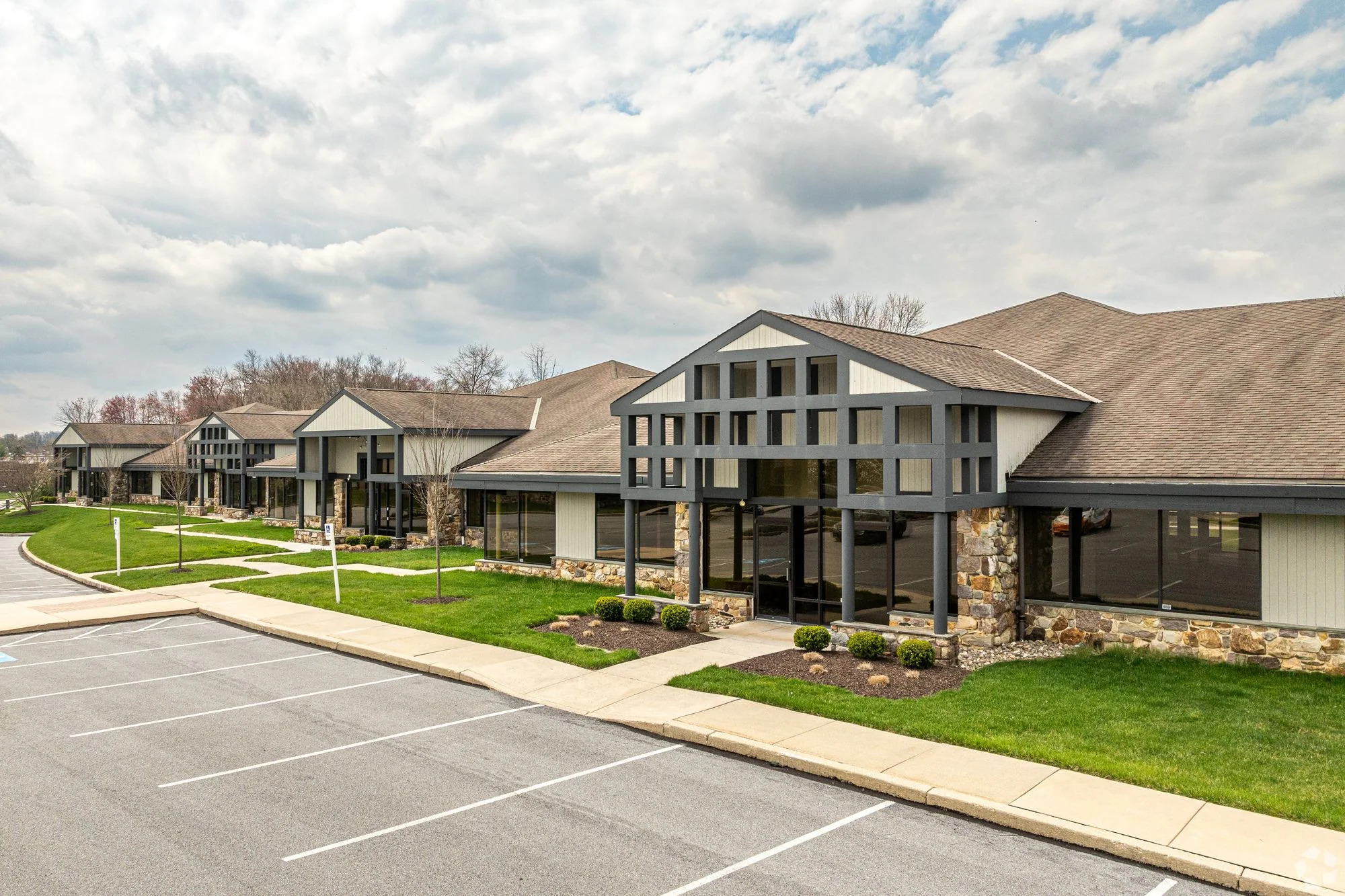 180 Sheree Boulevard — Lease in Exton, PA, photo 1 of 8