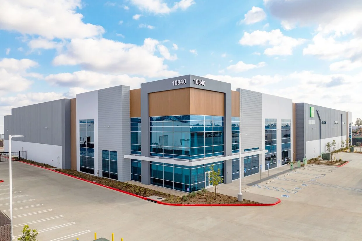 10840 Norwalk Blvd — Lease in Santa Fe Springs, CA, photo 1 of 1