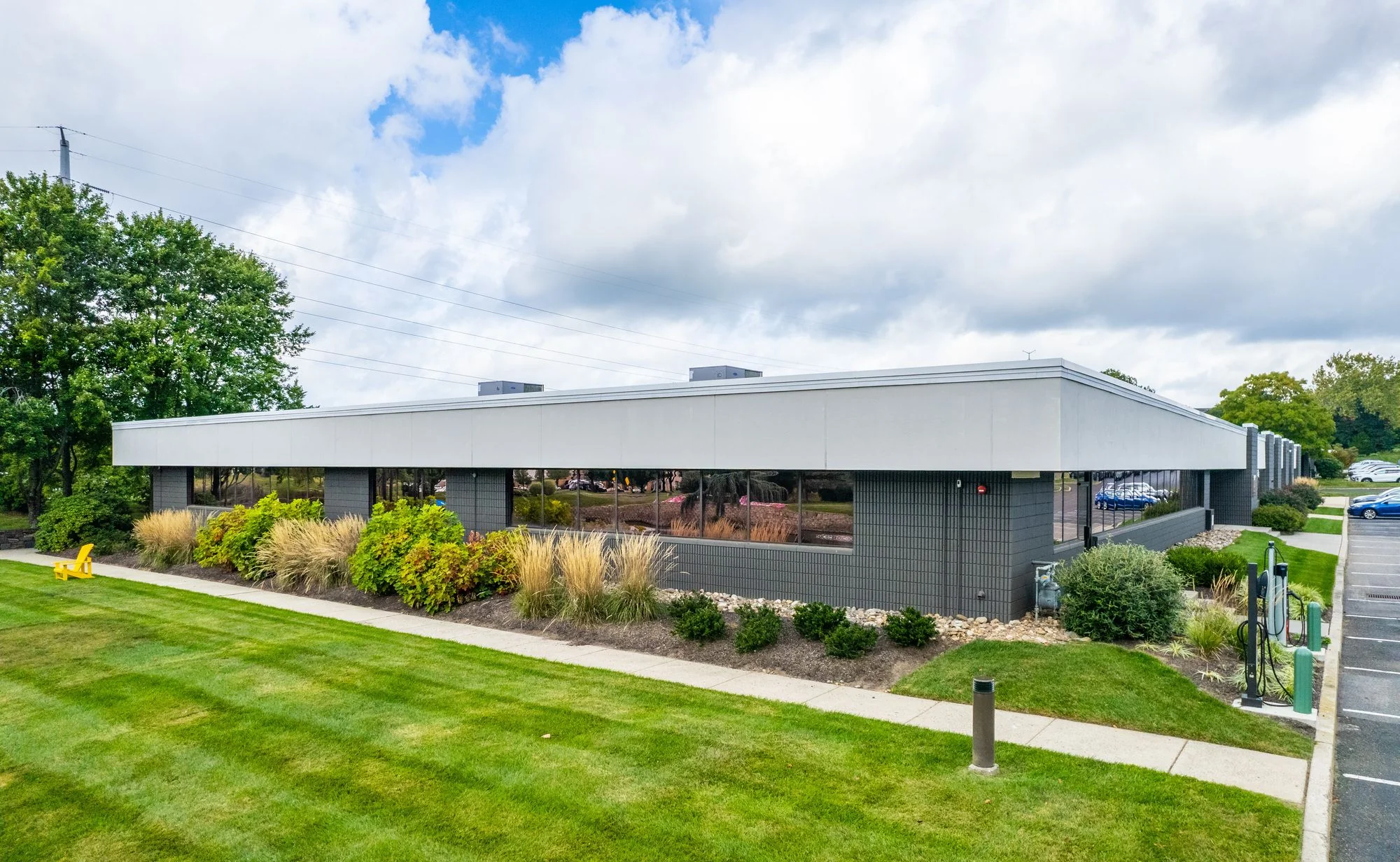 100-107 Lakeside Drive - office for sale in horsham, PA