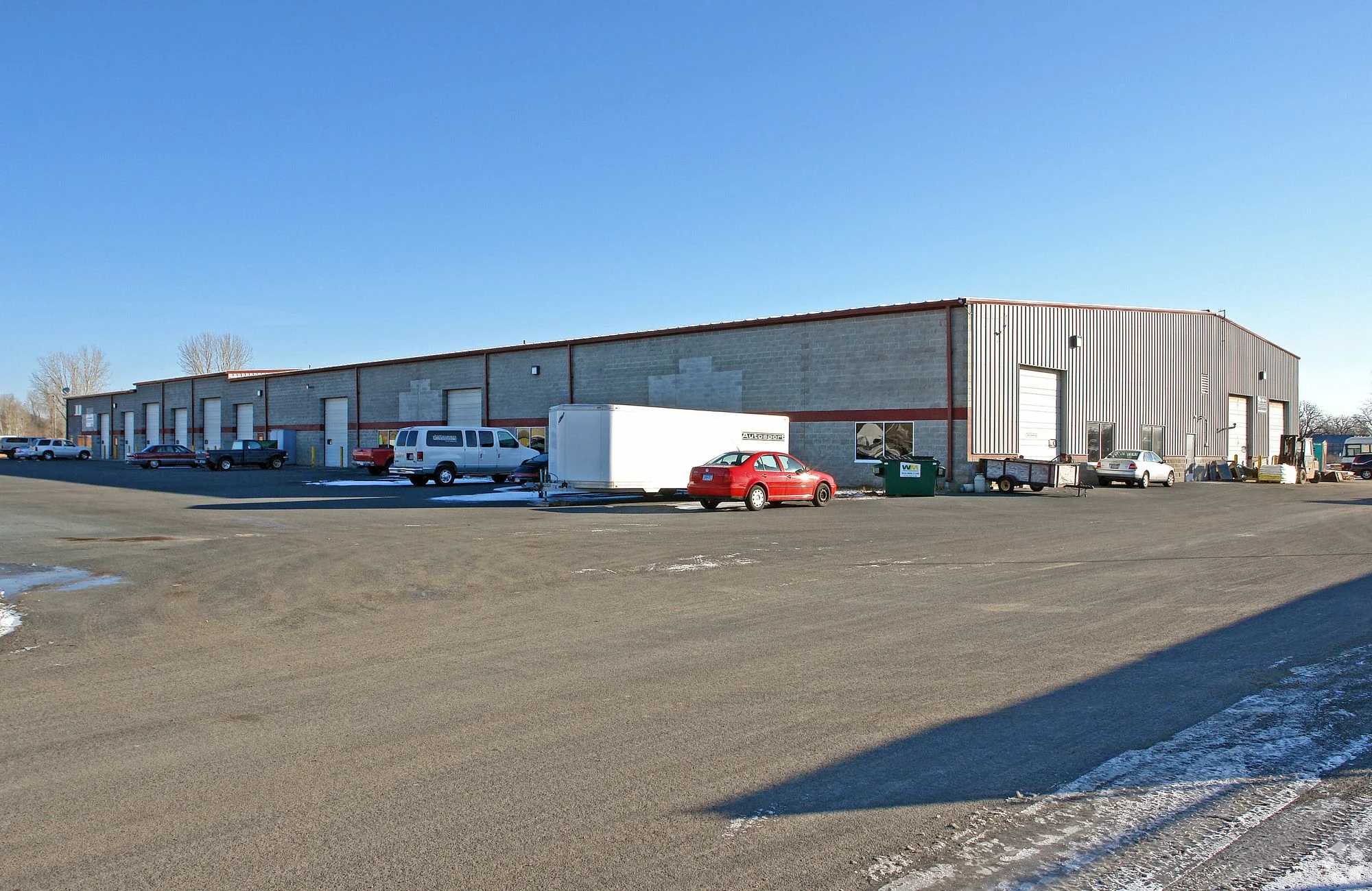 Maras Building — Lease in Shakopee, MN, photo 1 of 7