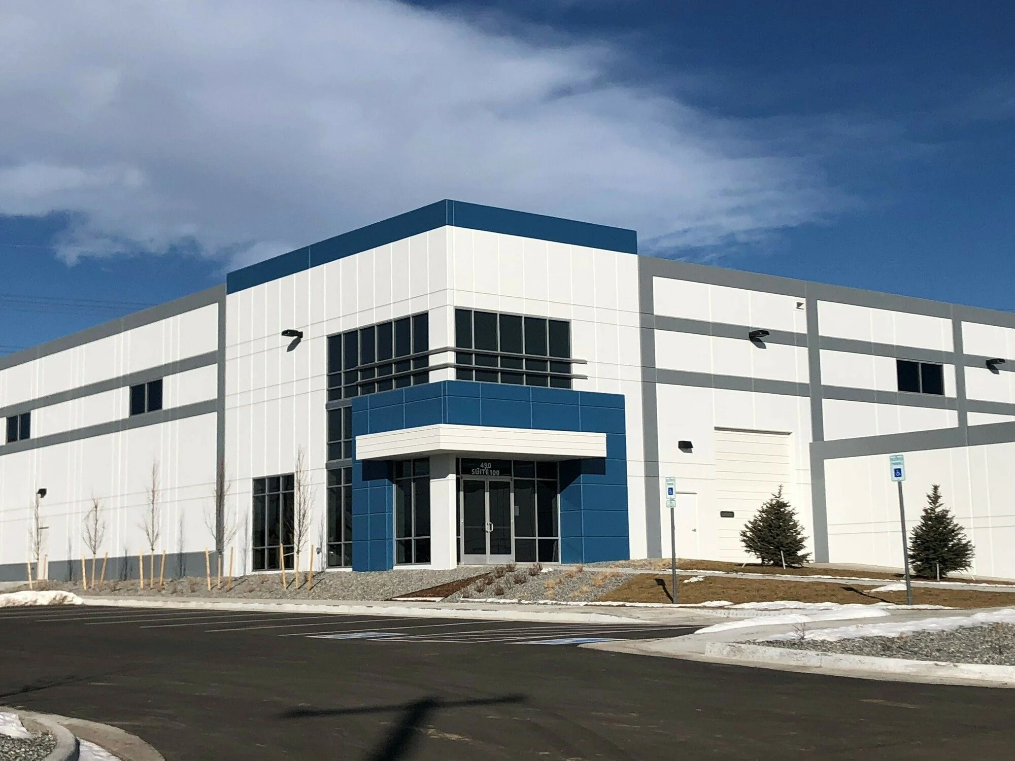 Crossroads Commerce Park, Building 8 — Lease in Denver, CO, photo 3 of 3