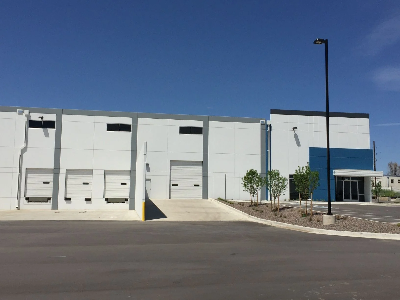 Crossroads Commerce Park, Bldg. 4 — Lease in Denver, CO, photo 2 of 2