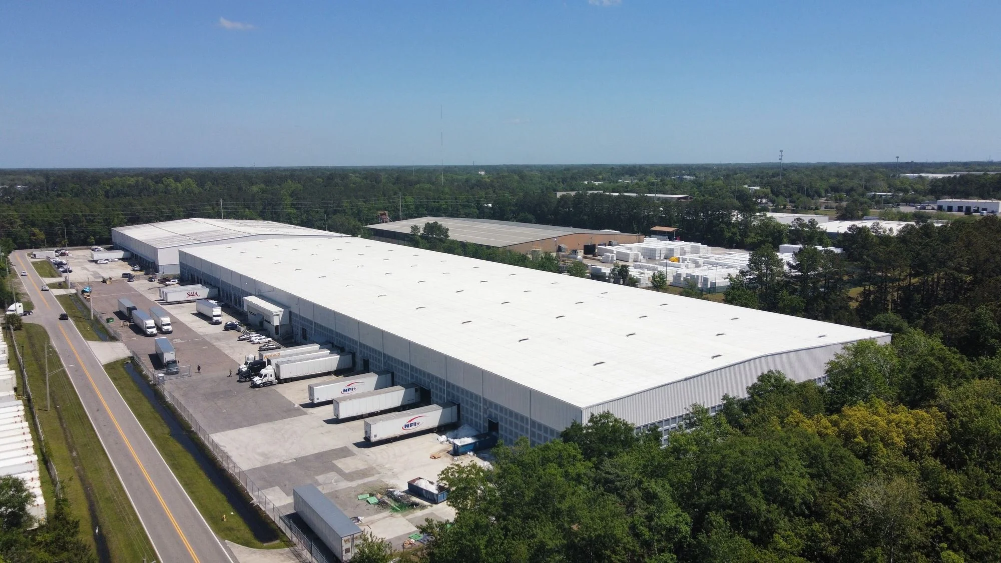 2001 Ellis Rd. N. - Westside Distribution Center — Lease in Jacksonville, FL, photo 2 of 8