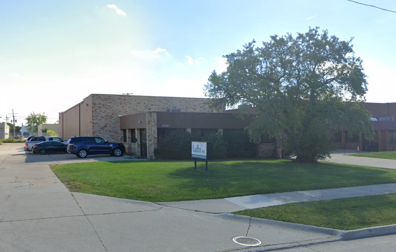 32250 Howard Ave — Lease in Madison Heights, MI, photo 1 of 1