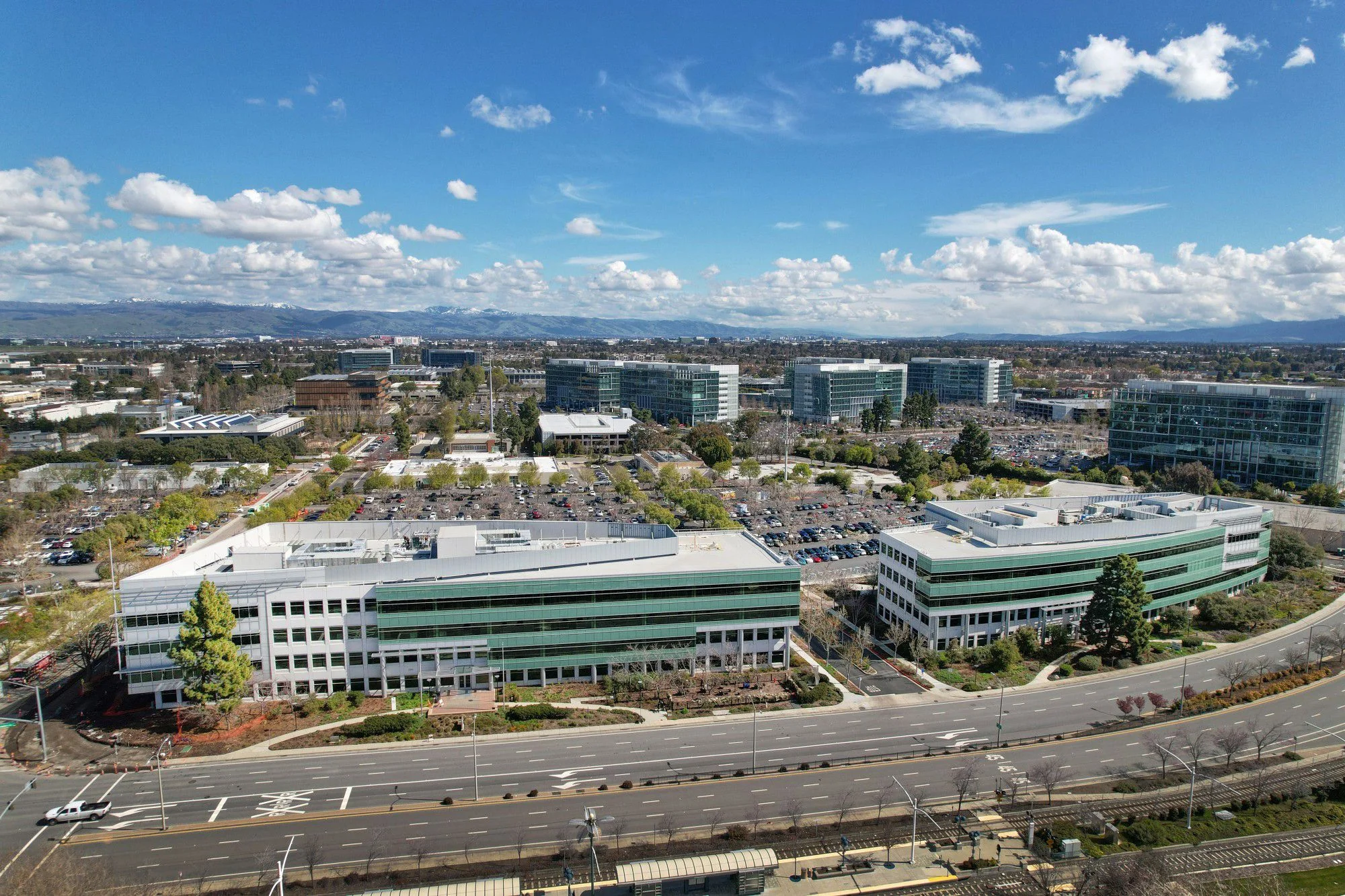 Mathilda Campus — Lease in Sunnyvale, CA, photo 1 of 2
