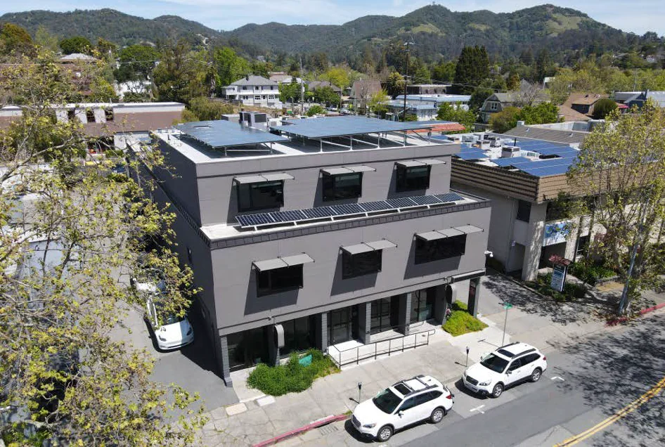 818 Fifth Avenue — Lease in San Rafael, CA, photo 1 of 2