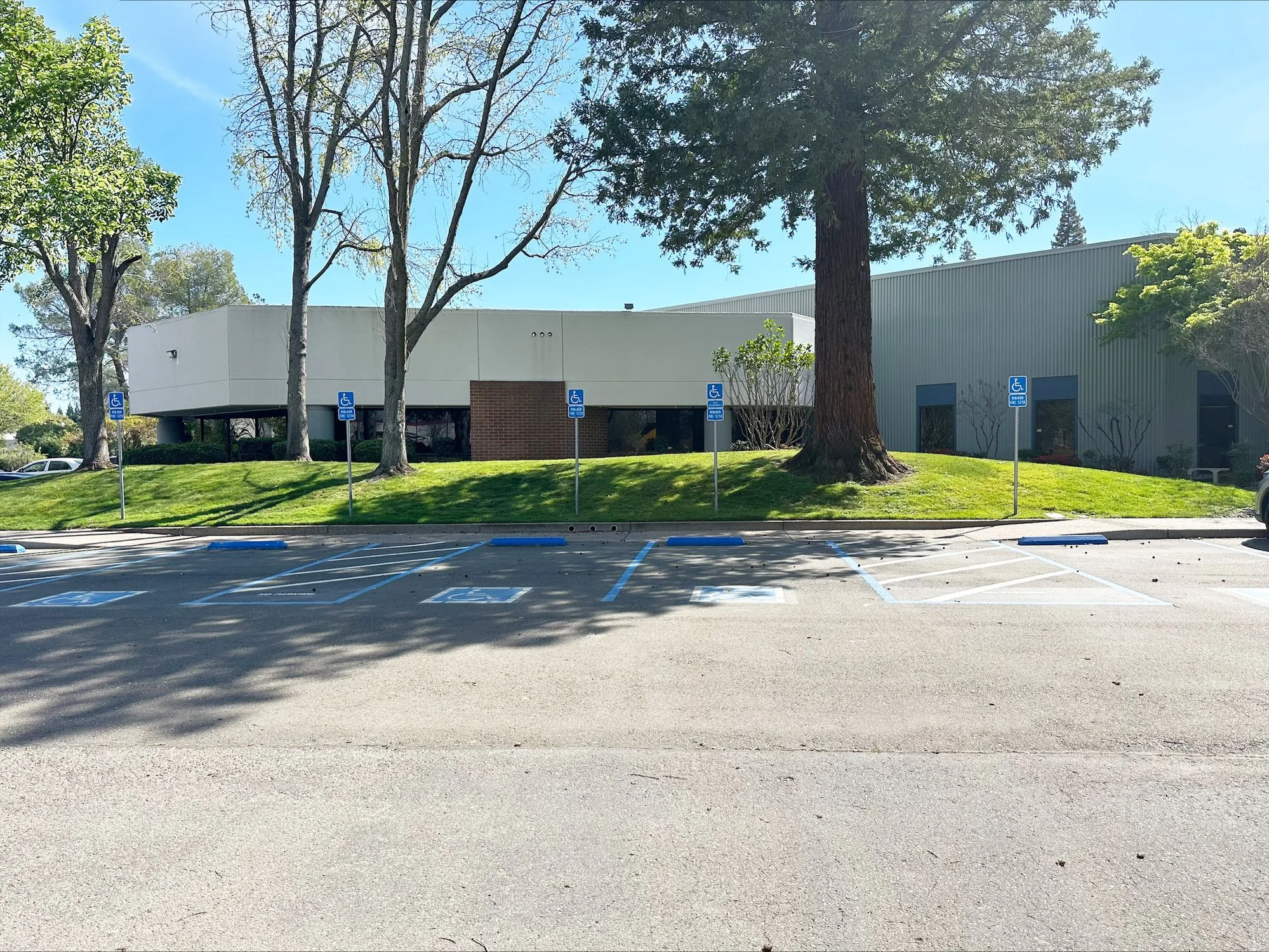 Blue Ravine Tech Campus — Lease in Folsom, CA, photo 1 of 7