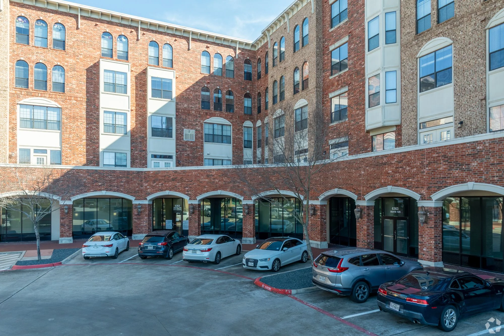 6363 San Felipe Street — Lease in Houston, TX, photo 3 of 4