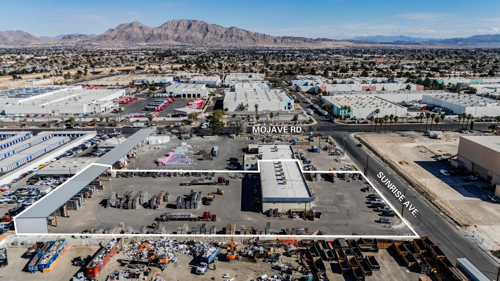 9,000 SF on 2.30 Acres - 101 Mojave — Lease in Las Vegas, NV, photo 4 of 5