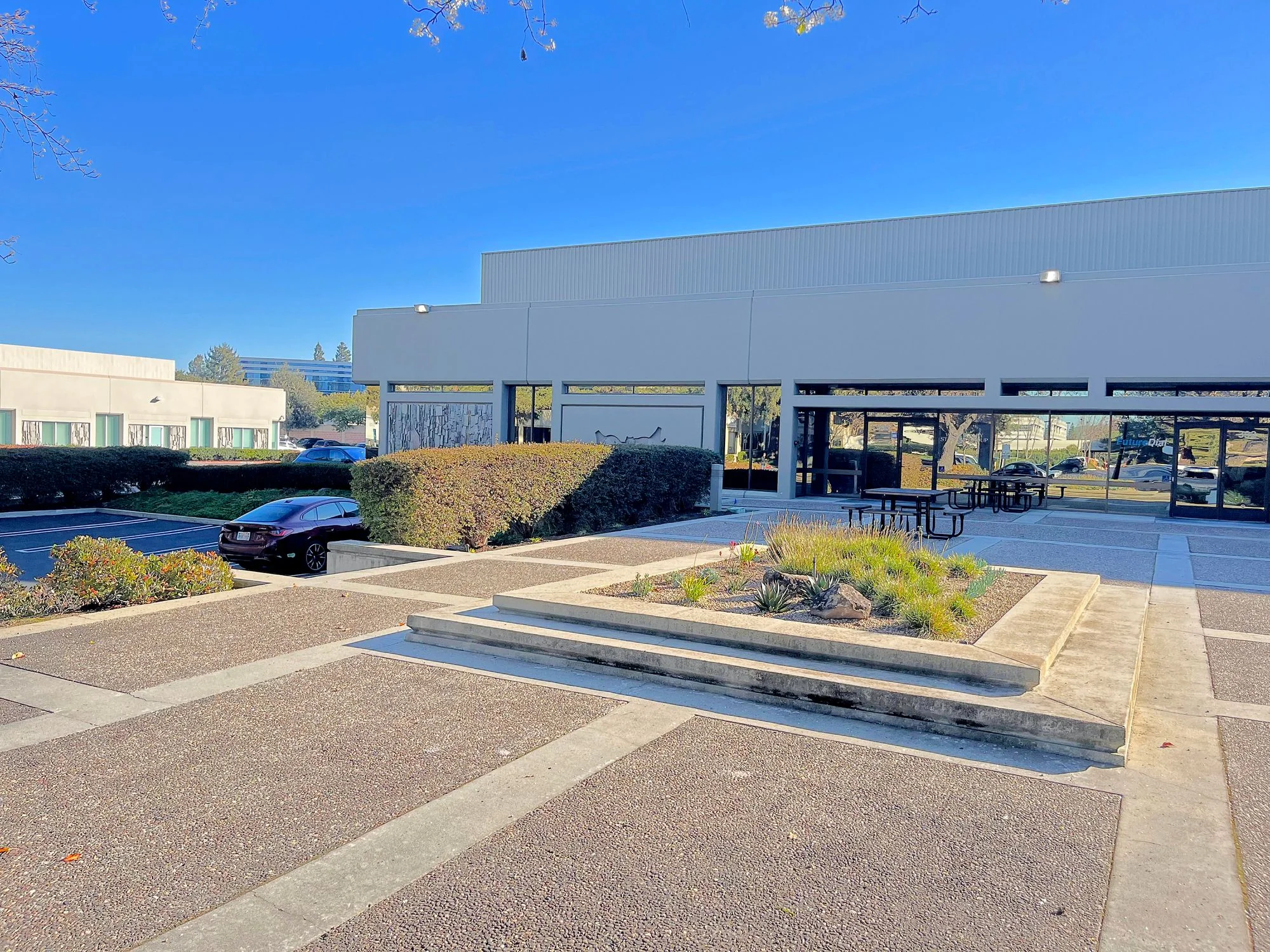 390-392 Potrero Avenue — Lease in Sunnyvale, CA, photo 1 of 5
