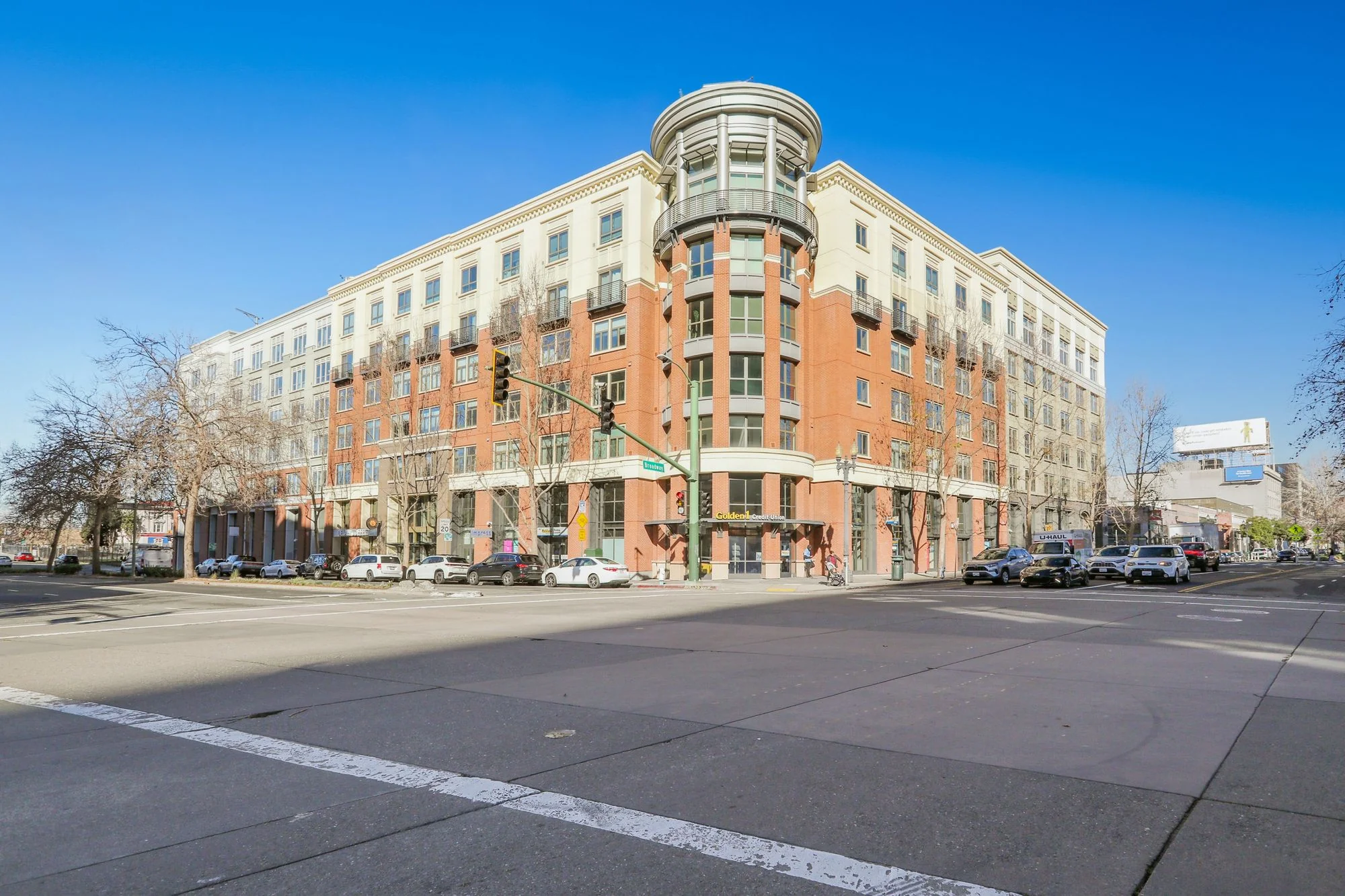 Broadway Grand — Lease in Oakland, CA, photo 1 of 1