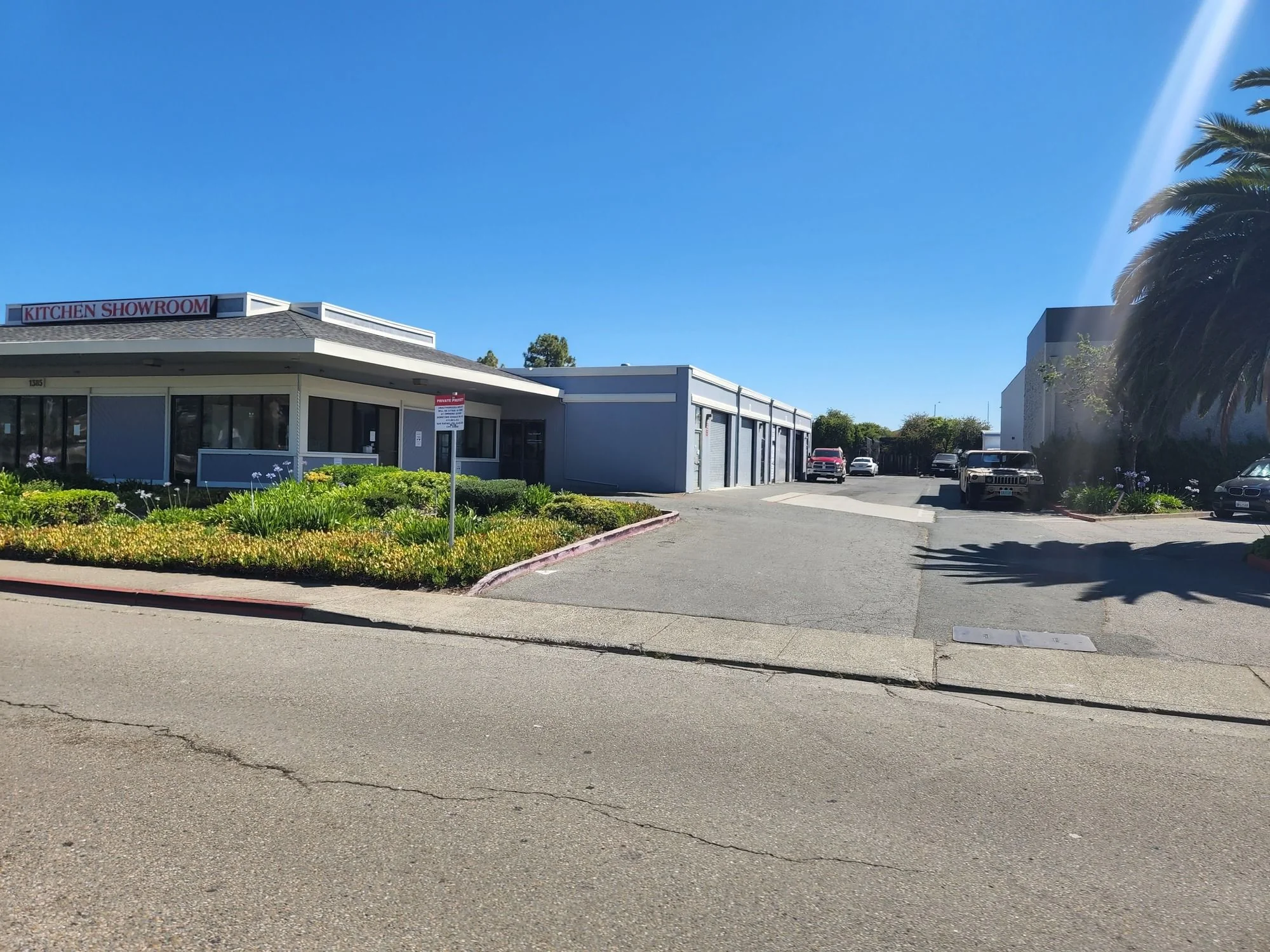1385 Francisco Boulevard East — Lease in San Rafael, CA, photo 1 of 3