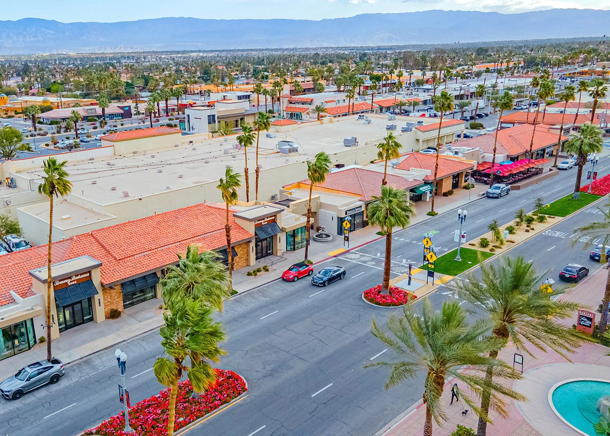 Jensen's Shopping Center — Lease in Palm Desert, CA, photo 4 of 8