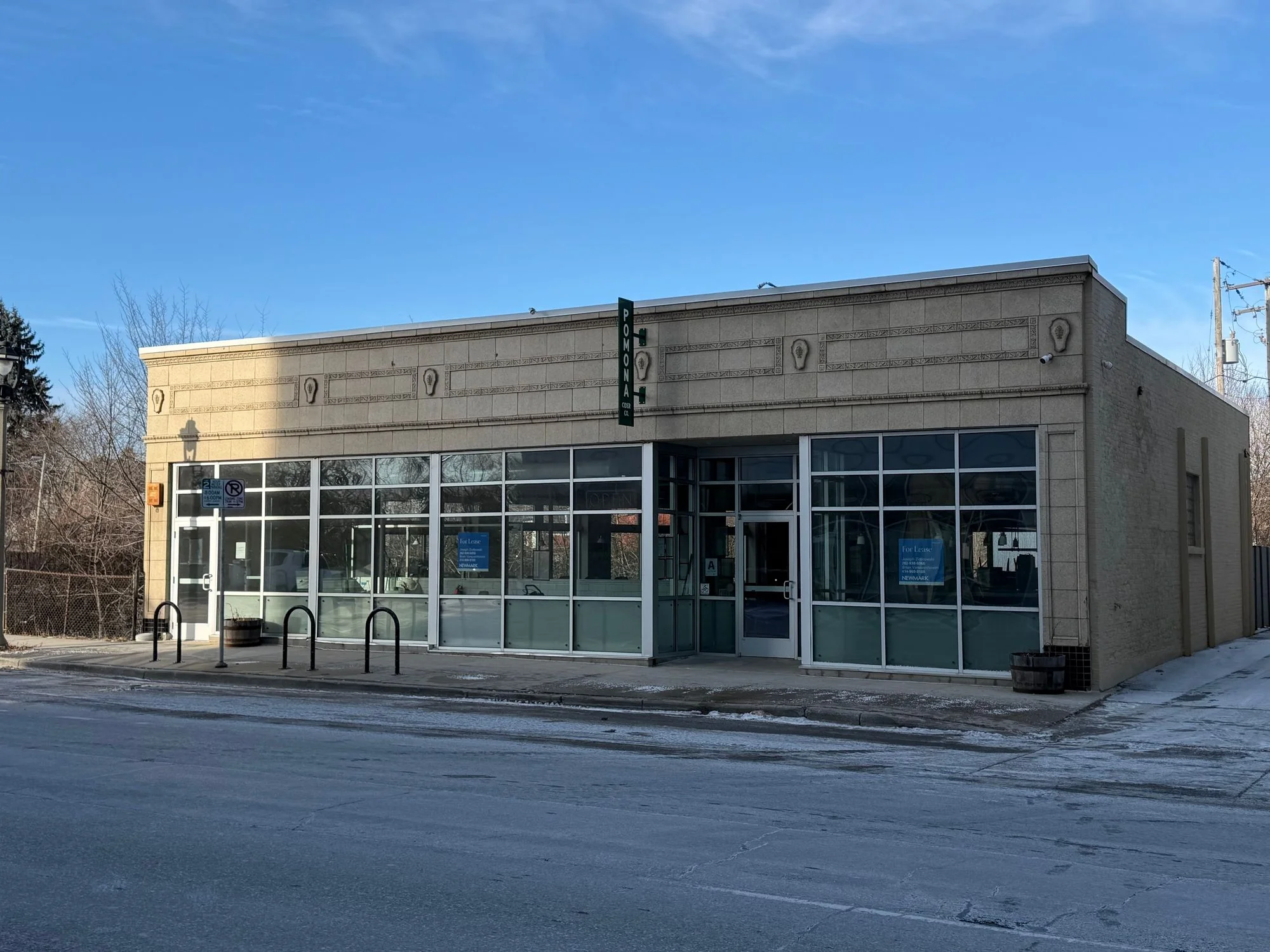 2159 North Farwell Avenue — Lease in Milwaukee, WI, photo 1 of 1