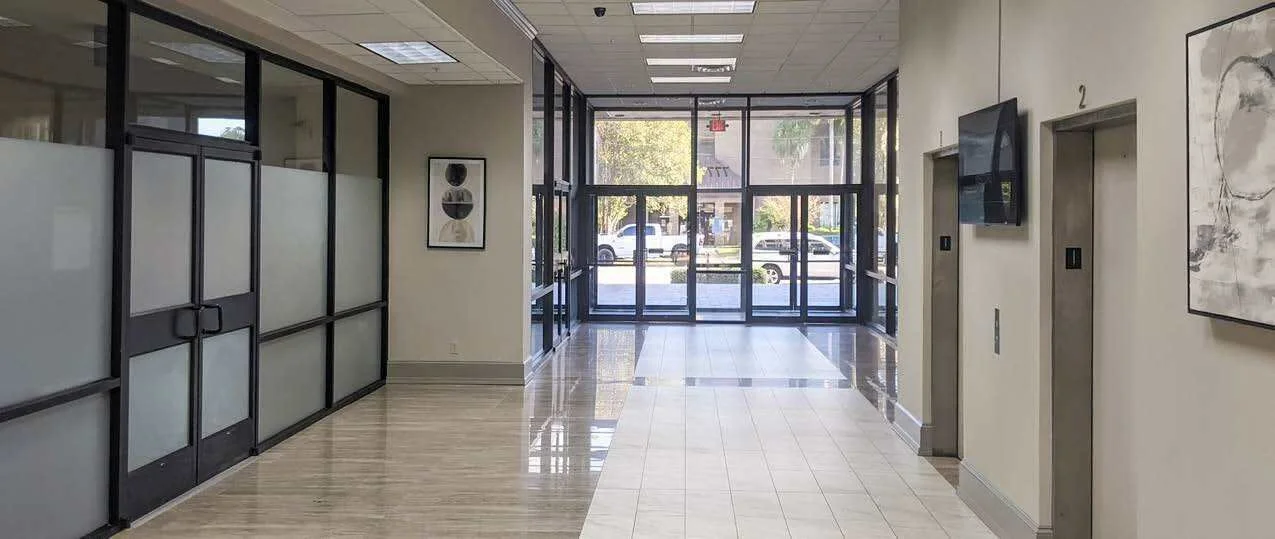 777 Gloucester St. - Executive Suites — Lease in Brunswick, GA, photo 2 of 5