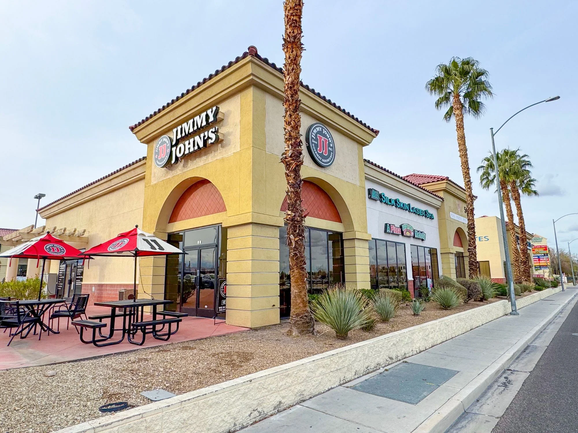 Rainbow Square - retail for sale in las vegas, NV