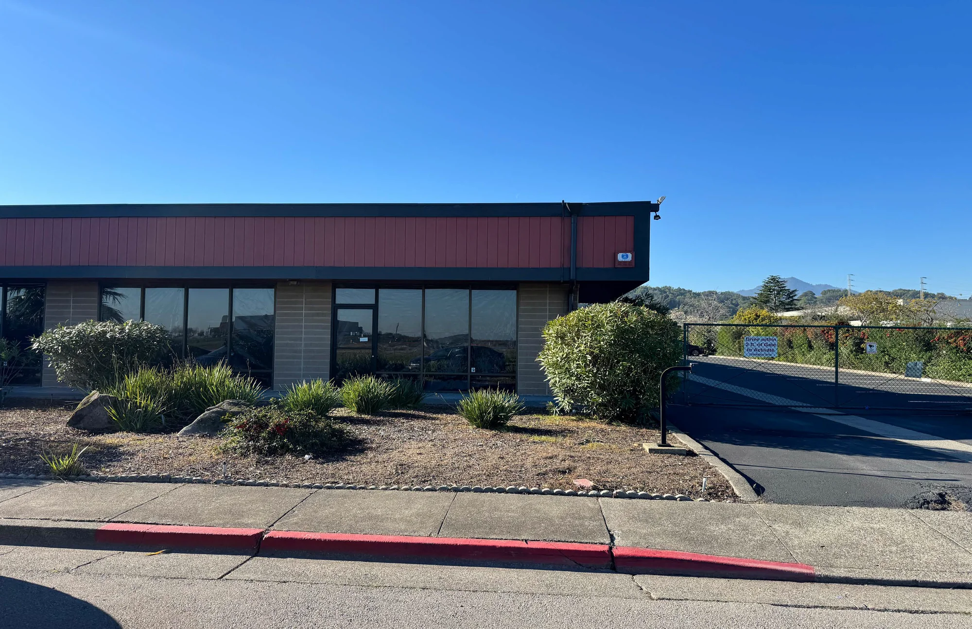 2915 Kerner Blvd — Lease in San Rafael, CA, photo 1 of 5