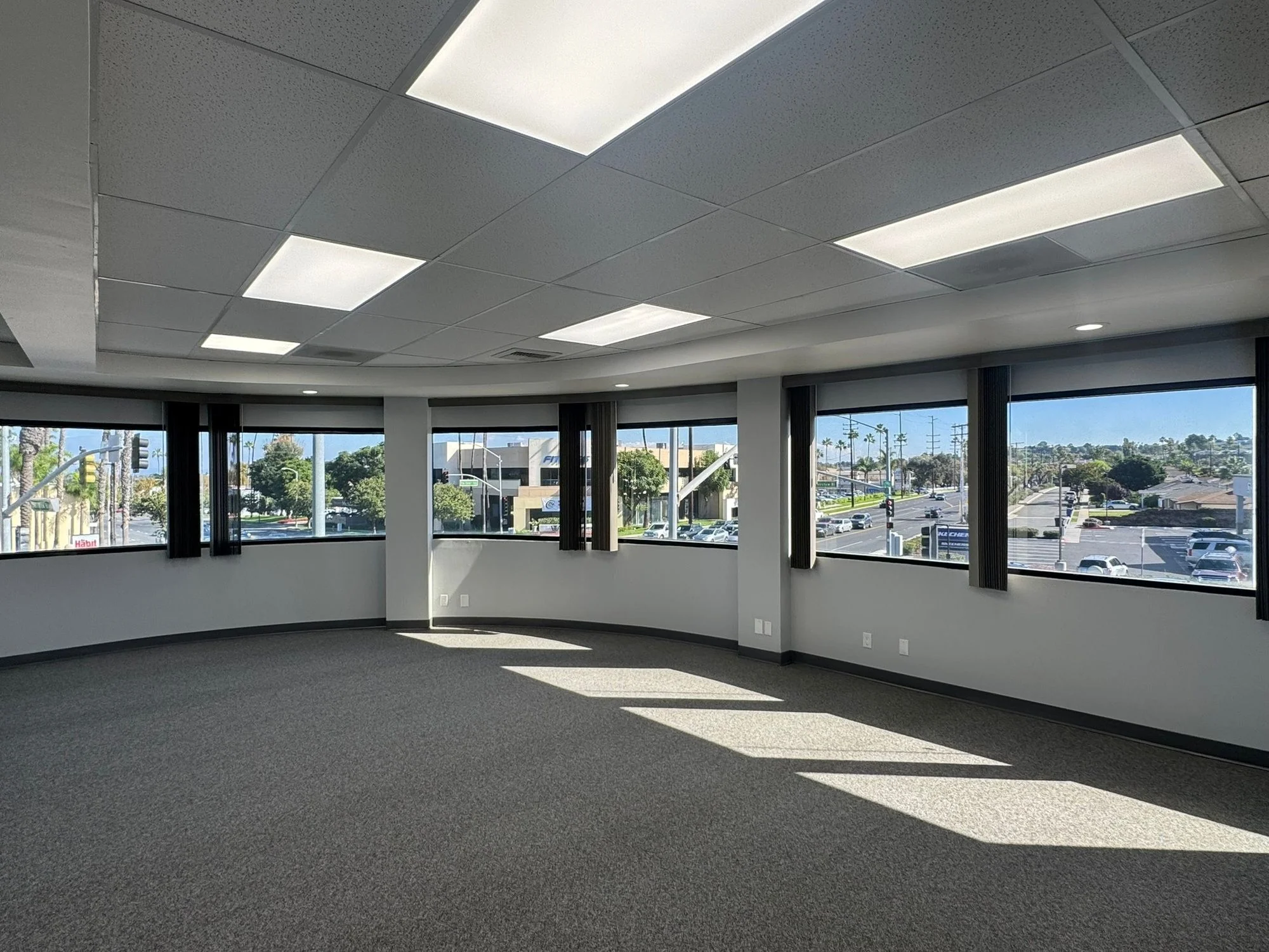 2700 S. Pacific Coast Hwy. — Lease in Torrance, CA, photo 7 of 8