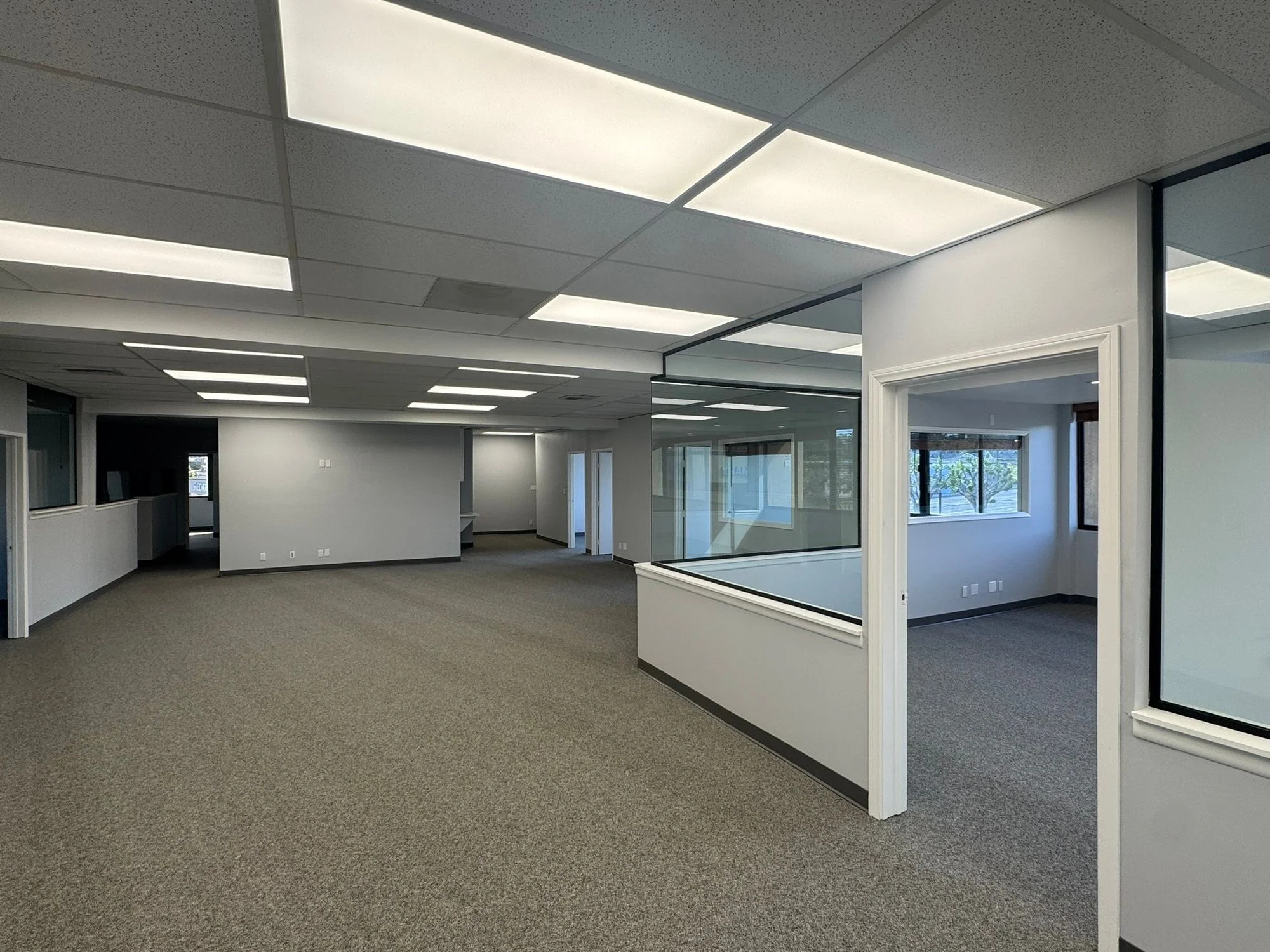 2700 S. Pacific Coast Hwy. — Lease in Torrance, CA, photo 8 of 8
