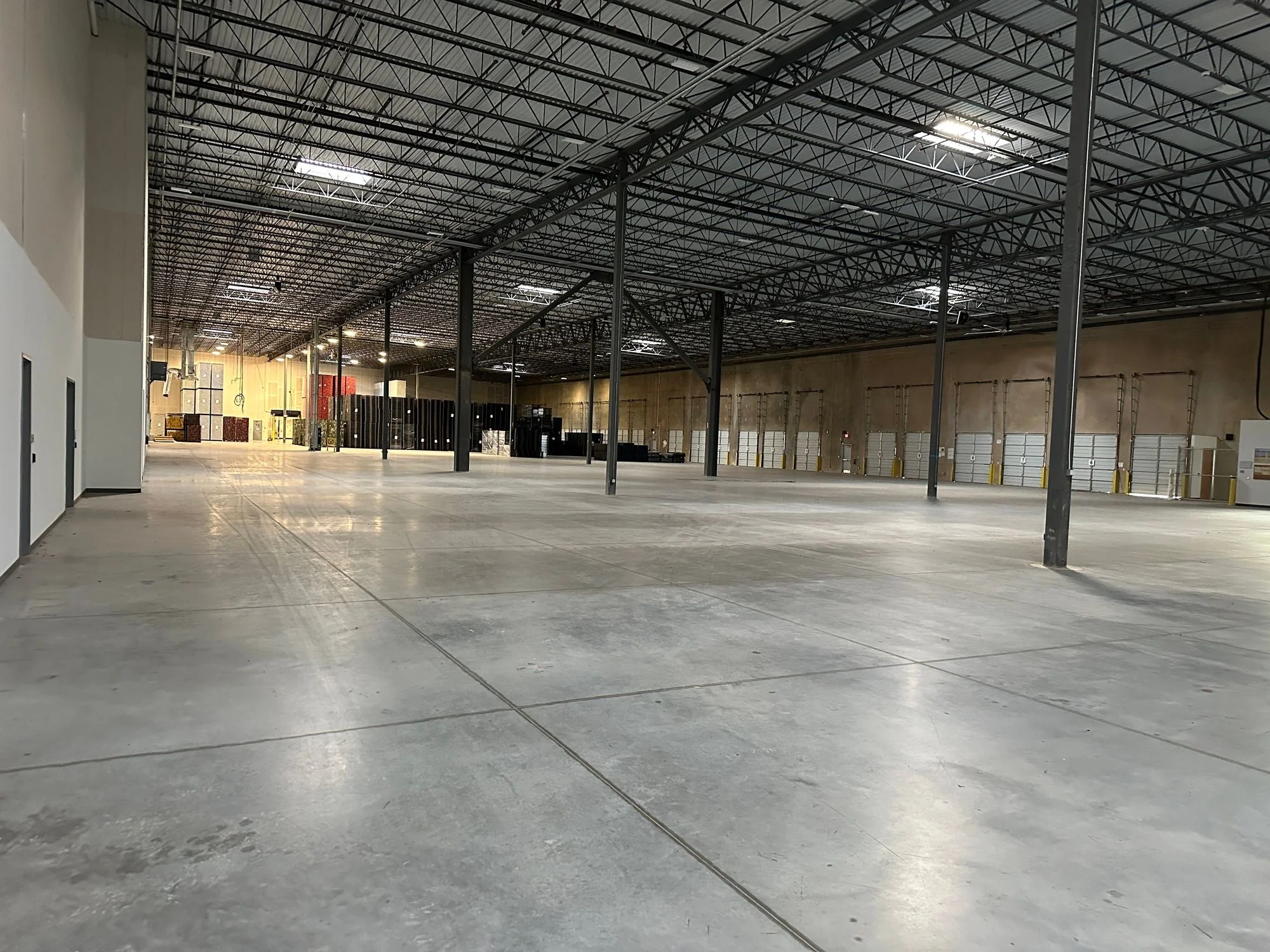 8001 Industry Way, Bldg 5 — Lease in Austin, TX, photo 3 of 8