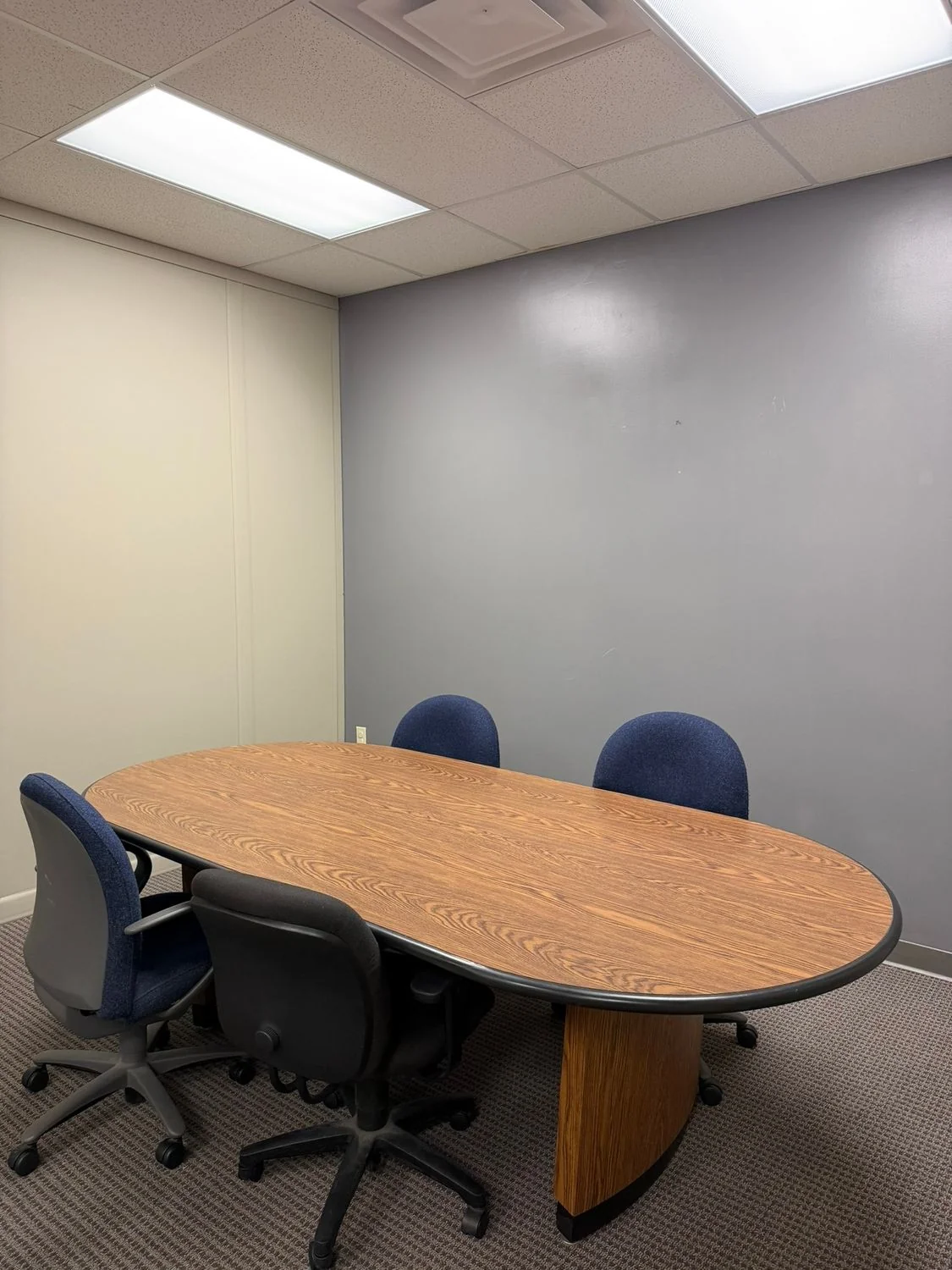 2031 E Rawson Ave — Lease in Oak Creek, WI, photo 4 of 7