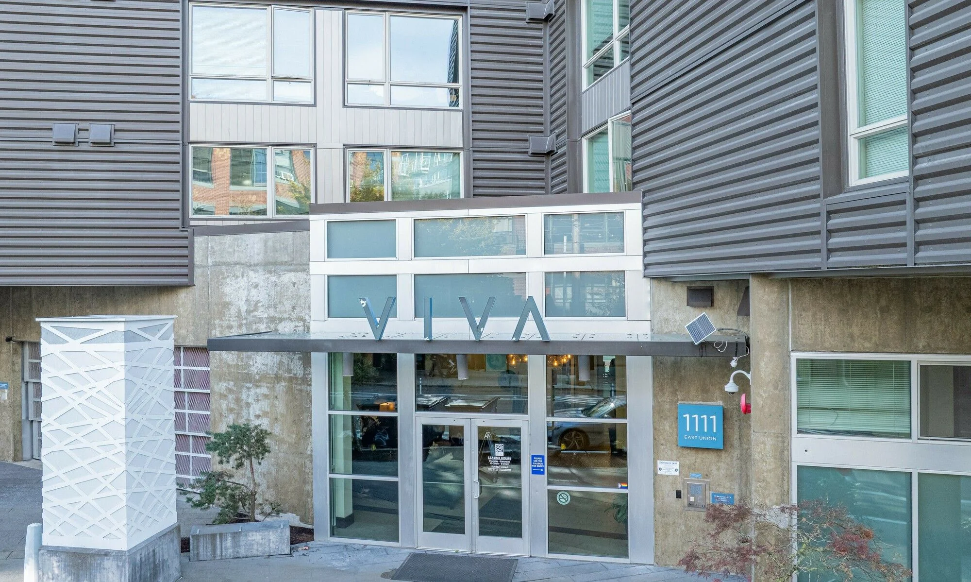 1101 E Union St — Lease in Seattle, WA, photo 3 of 6