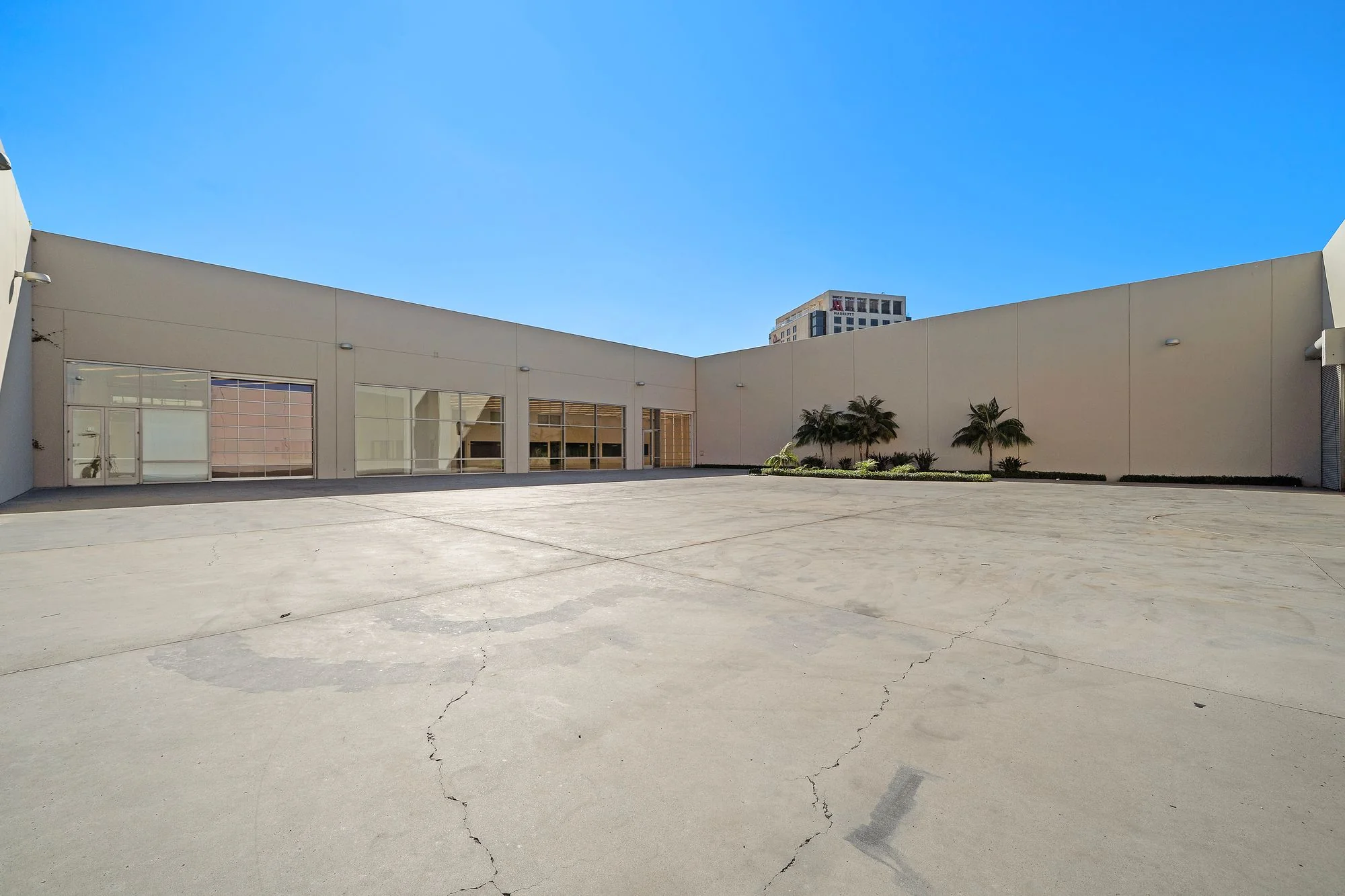 3 Glen Bell Way — Lease in Irvine, CA, photo 8 of 8