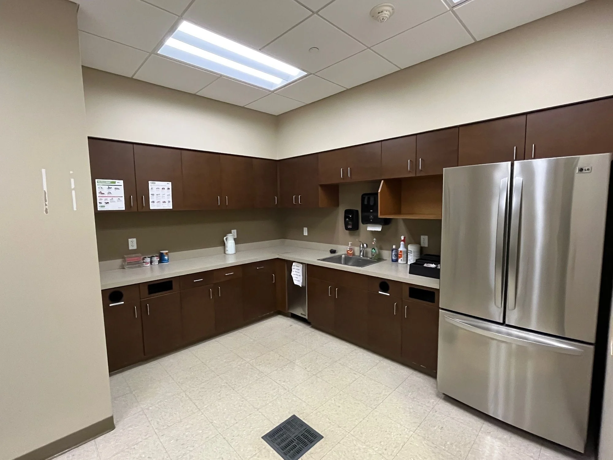 15200 W Small Rd — Lease in New Berlin, WI, photo 7 of 8