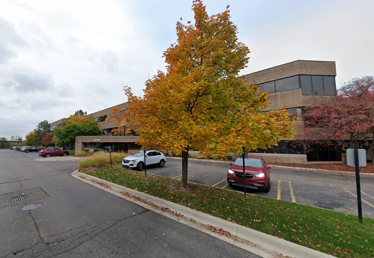LOCKDALE PROFESSIONAL CENTER — Lease in Southfield, MI, photo 1 of 1