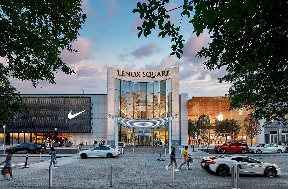 Lenox Plaza — Lease in Atlanta, GA, photo 3 of 5