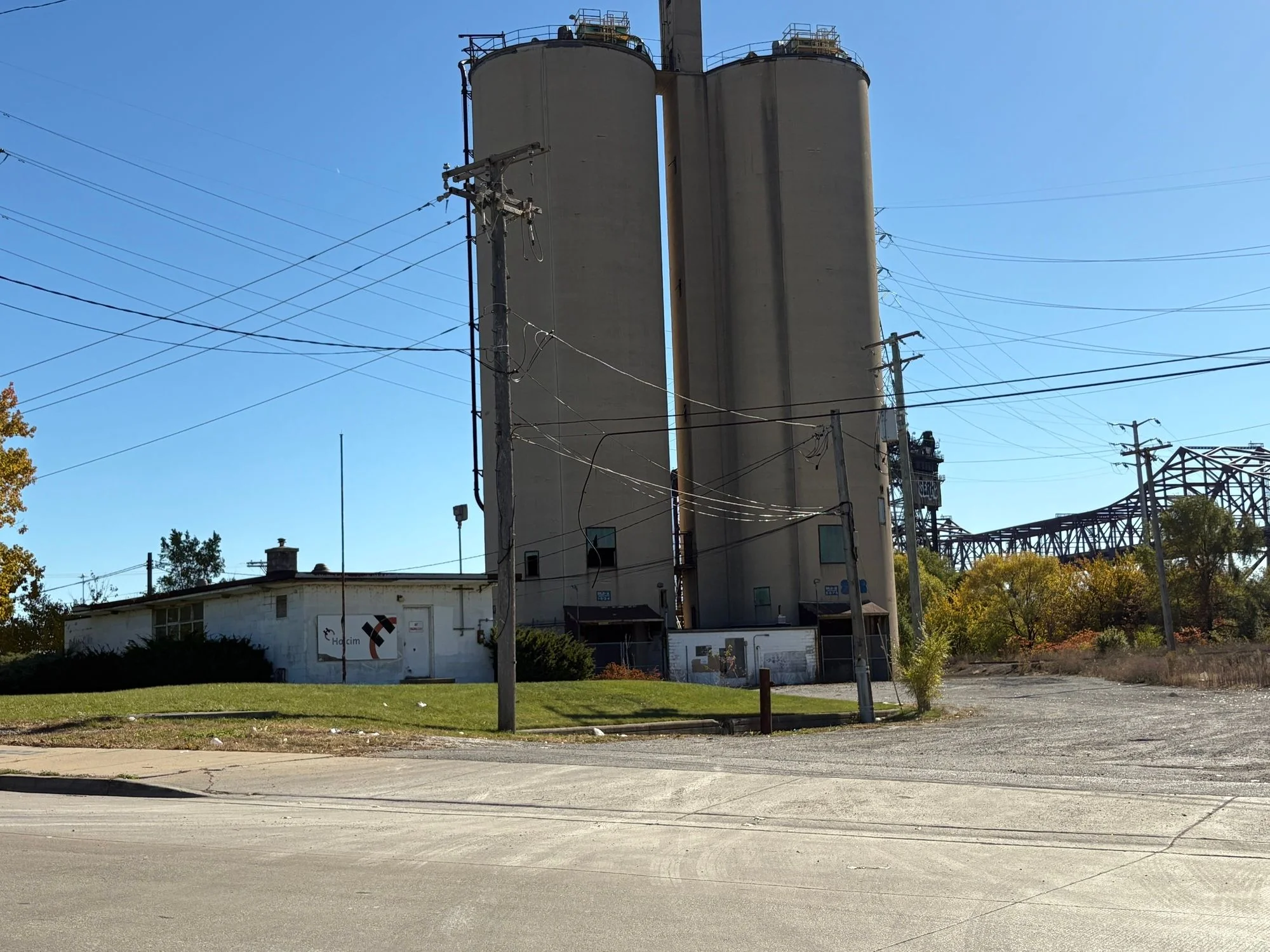 3251 E 95th St — Lease in Chicago, IL, photo 4 of 8