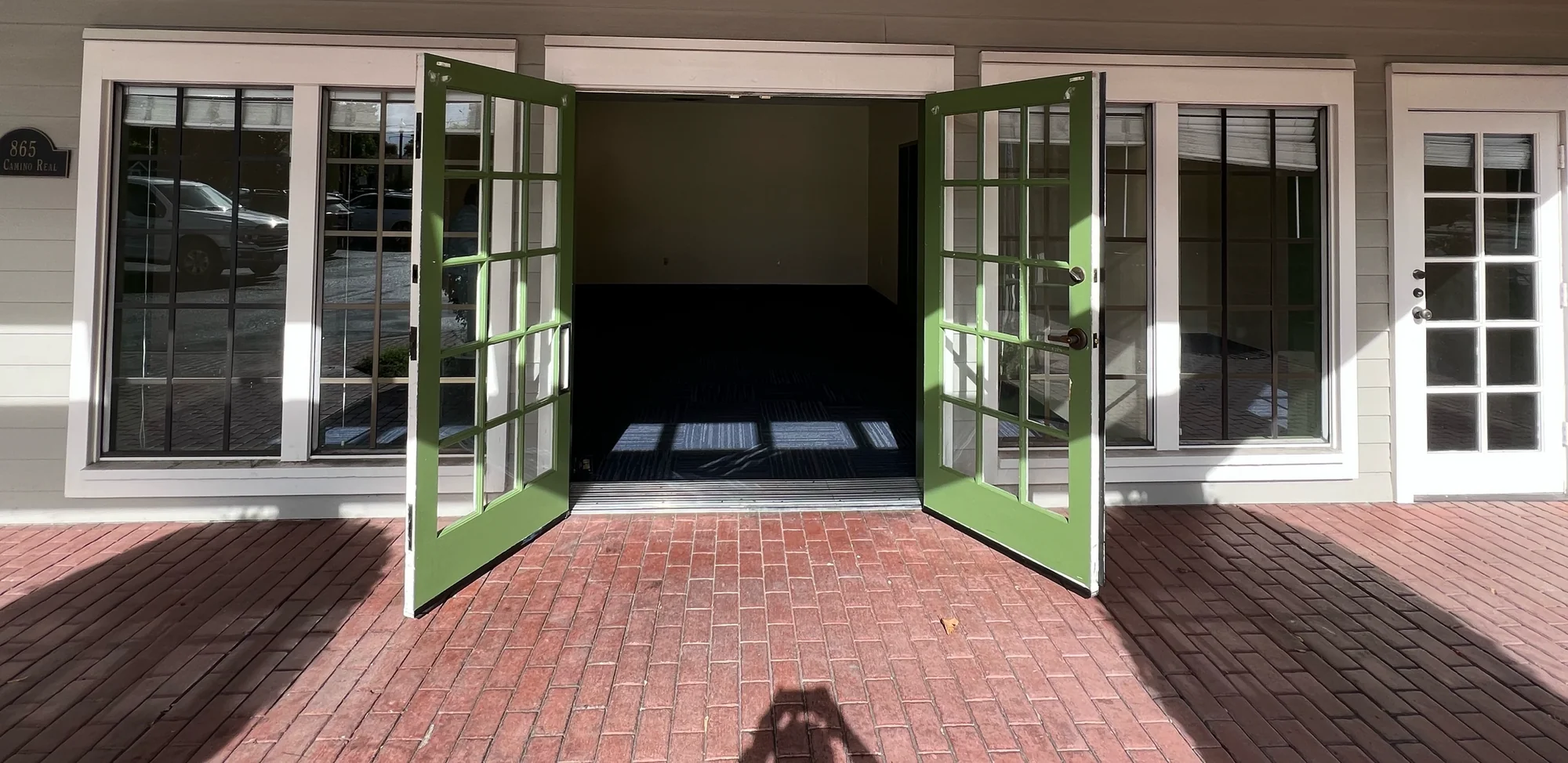 865 EL CAMINO REAL — Lease in Menlo Park, CA, photo 2 of 3