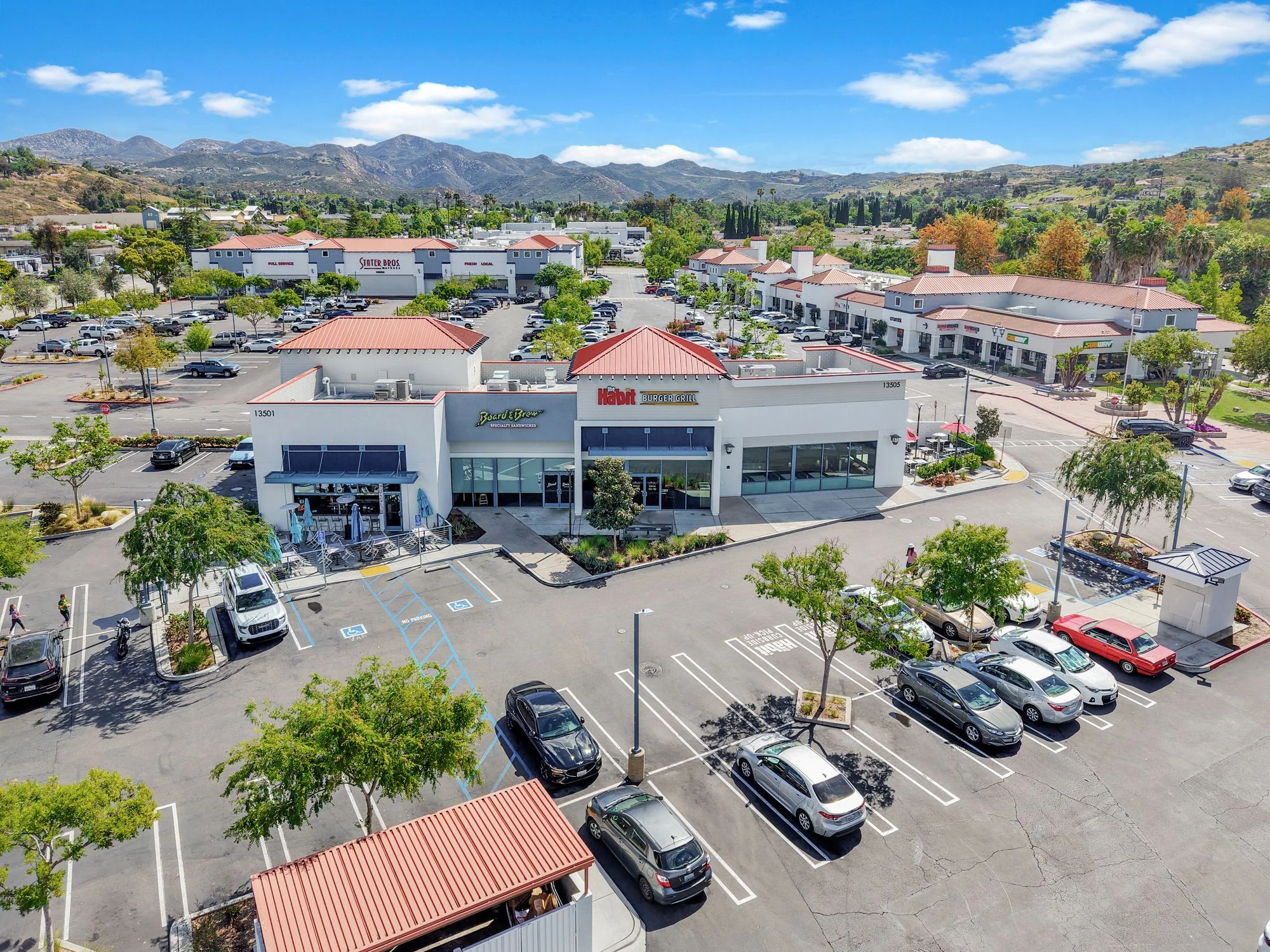 Creekside Plaza — Lease in Poway, CA, photo 4 of 4