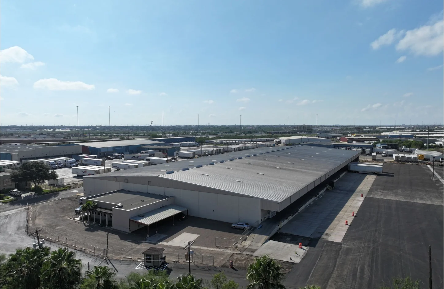 Tejas Industrial Park — Lease in Laredo, TX, photo 2 of 8
