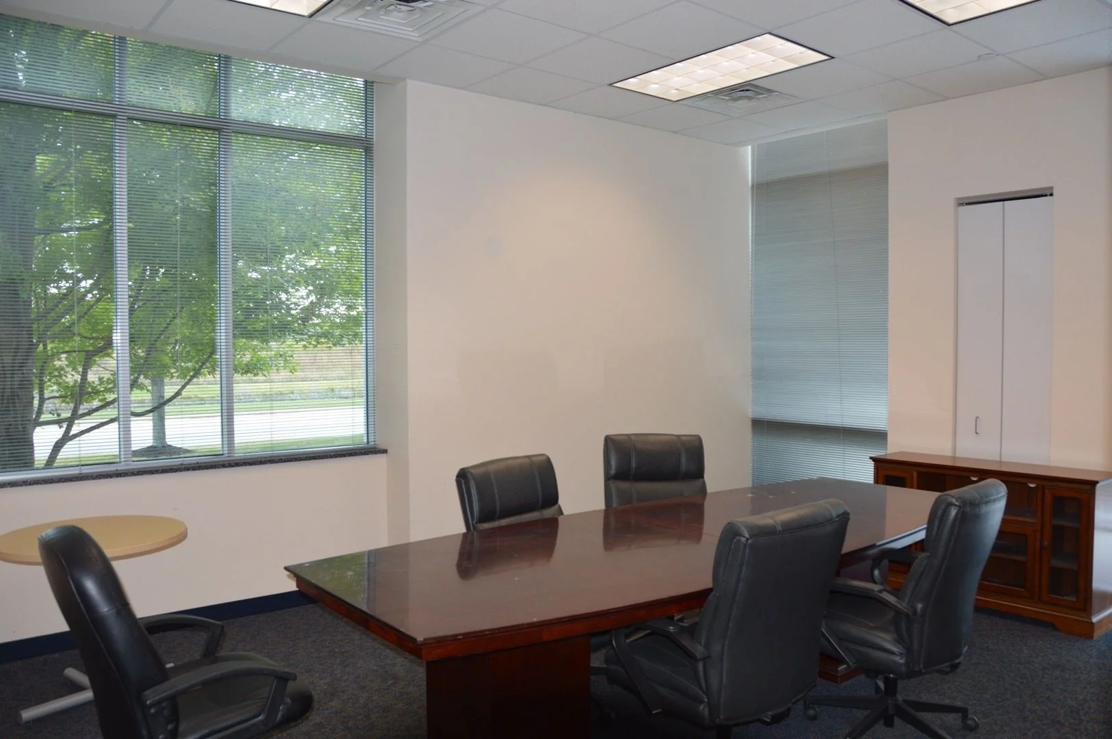 3210 Oak Grove Ave. — Lease in Waukegan, IL, photo 5 of 5
