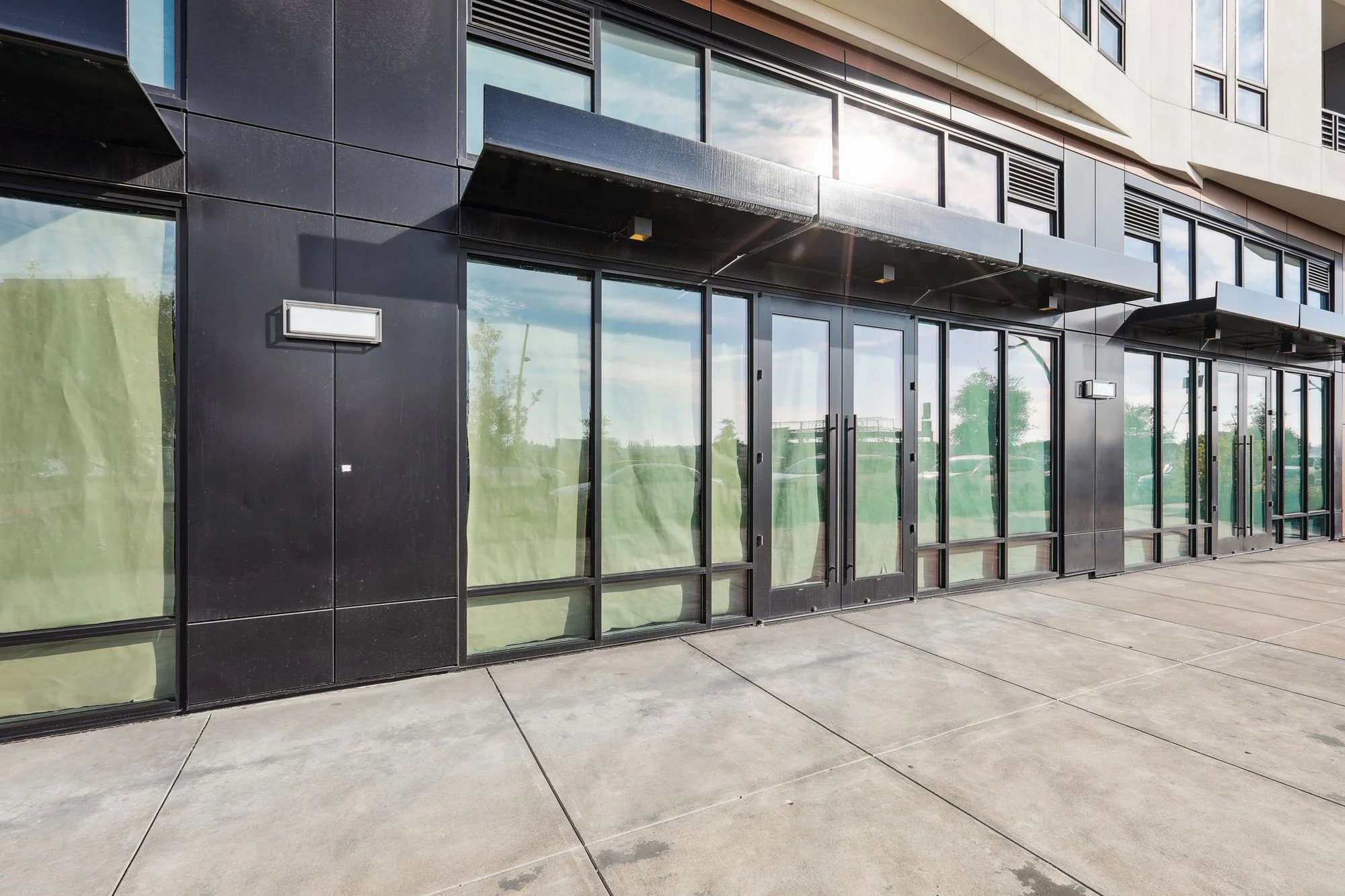Artizan Apartments — Lease in Oakland, CA, photo 3 of 5