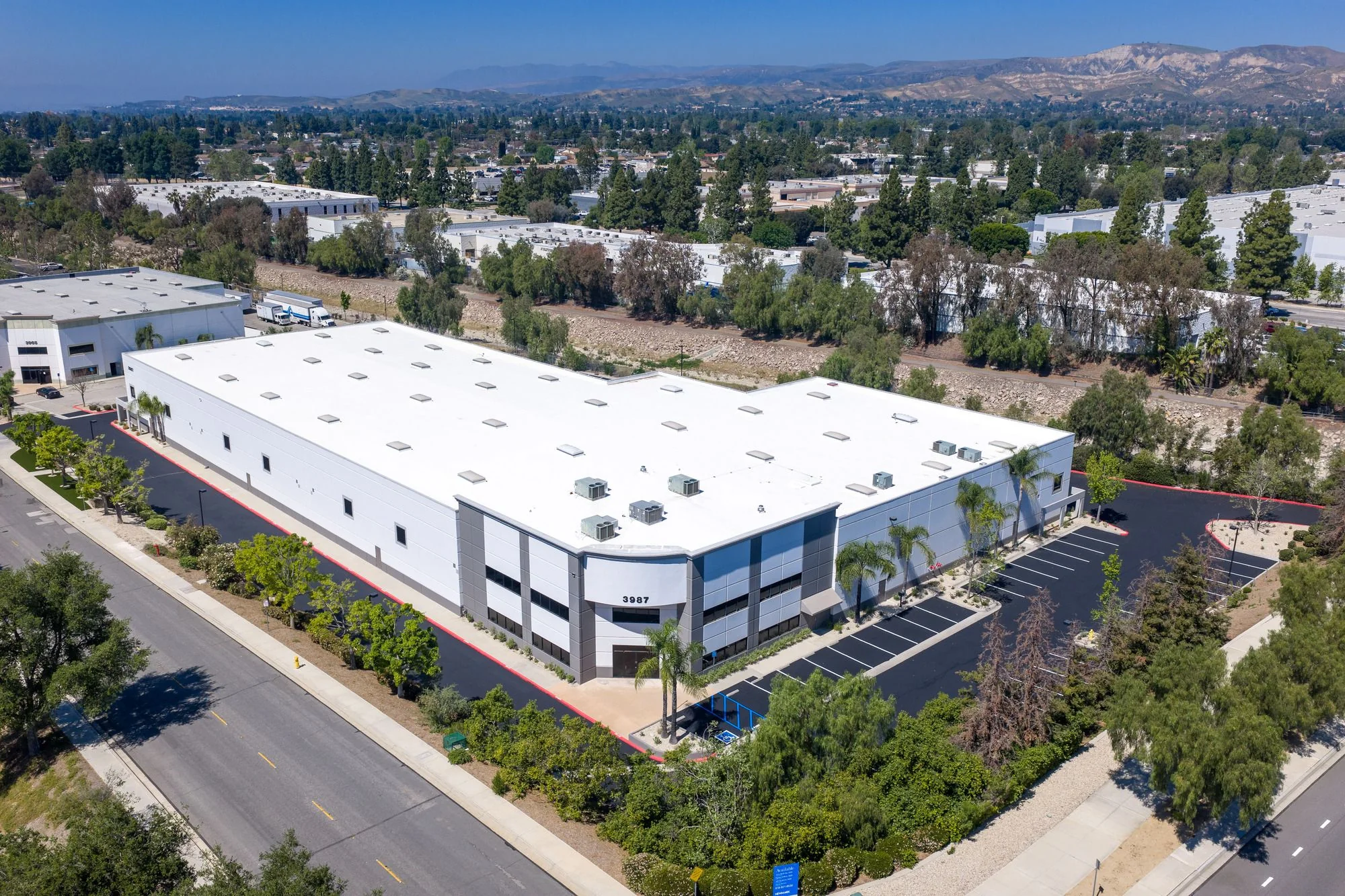 3987 Heritage Oak Ct — Lease in Simi Valley, CA, photo 1 of 5