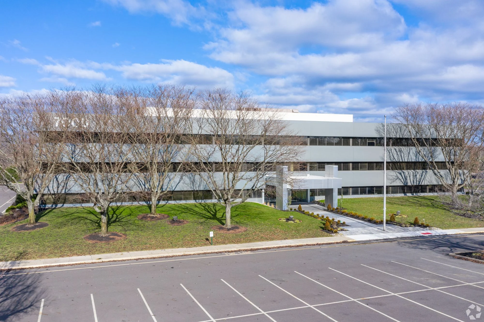 7000 Lincoln Dr — Lease in Marlton, NJ, photo 3 of 8