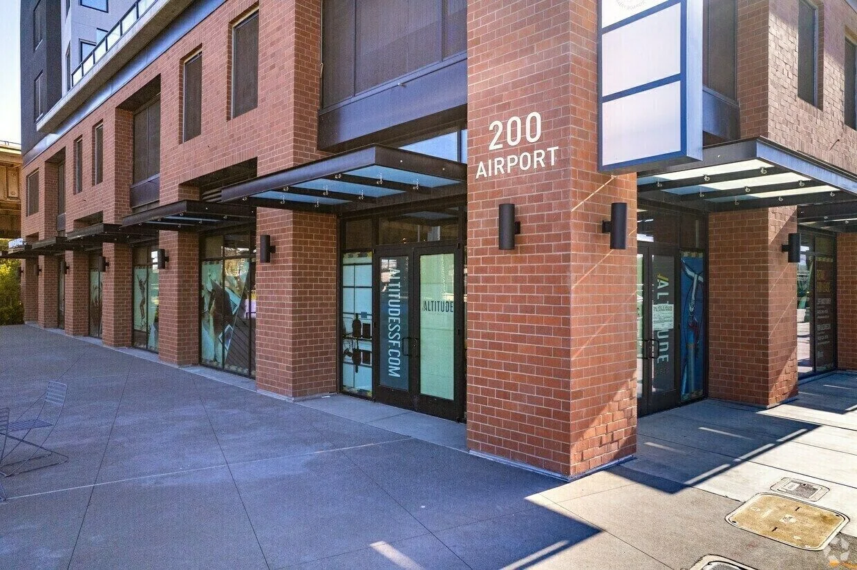 200 Airport Blvd — Lease in South San Francisco, CA, photo 3 of 5
