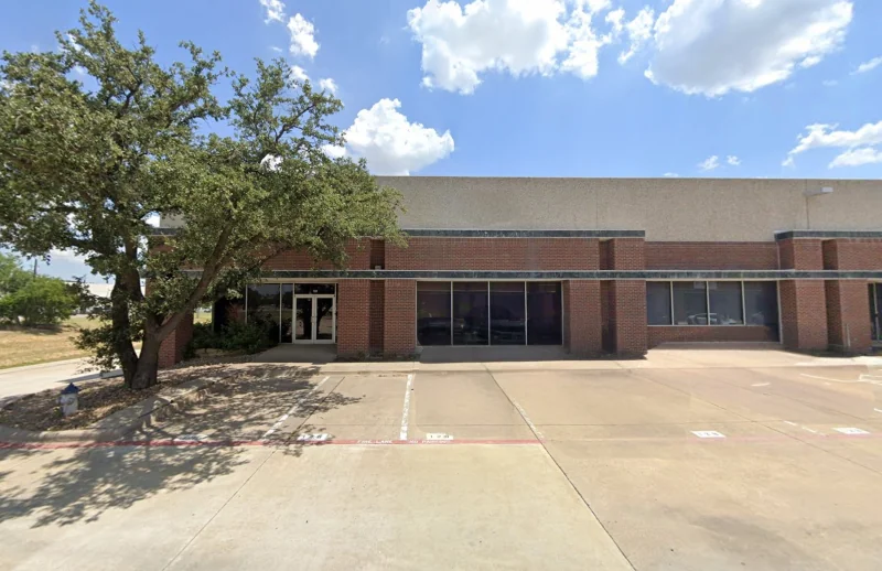 1620 Valwood Pkwy, Suite 126 — Lease in Carrollton, TX, photo 1 of 2