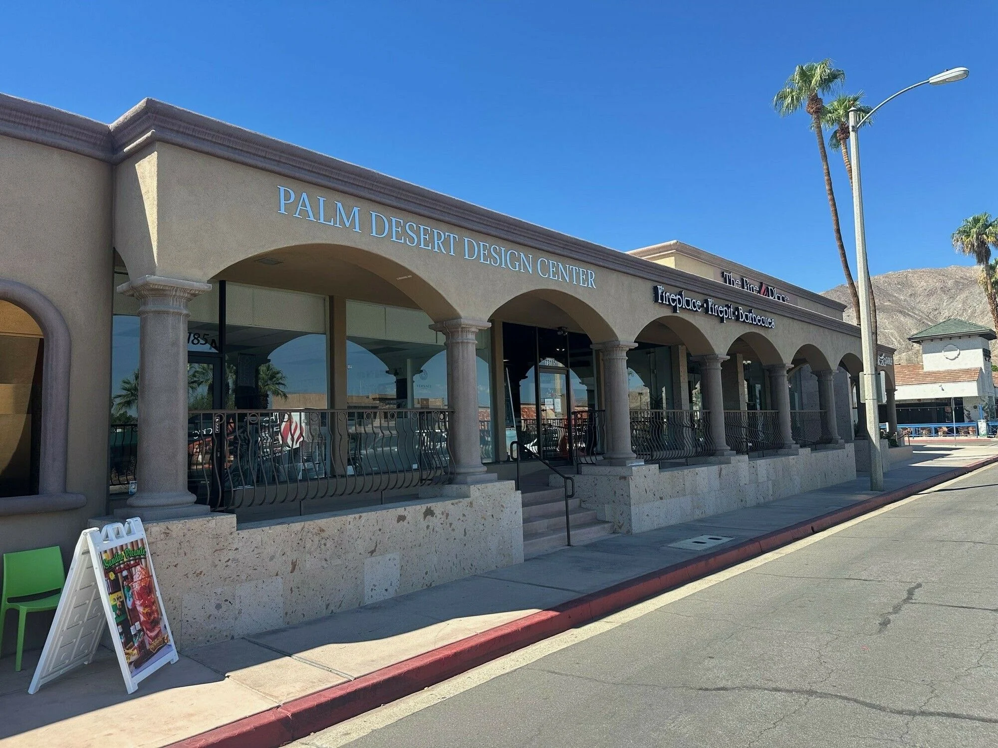 73185 California 111 — Lease in Palm Desert, CA, photo 2 of 8