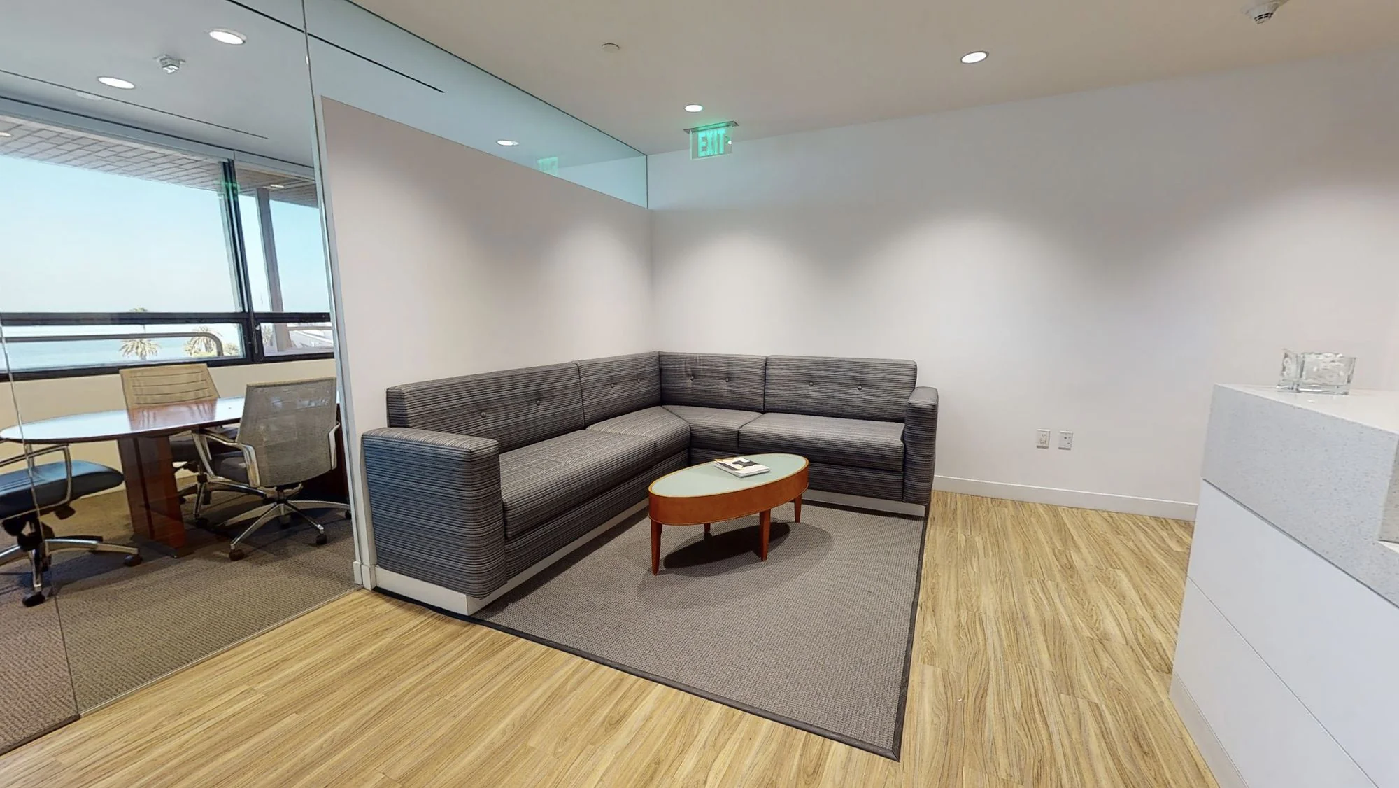 201 Santa Monica Sublease — Lease in Santa Monica, CA, photo 2 of 7