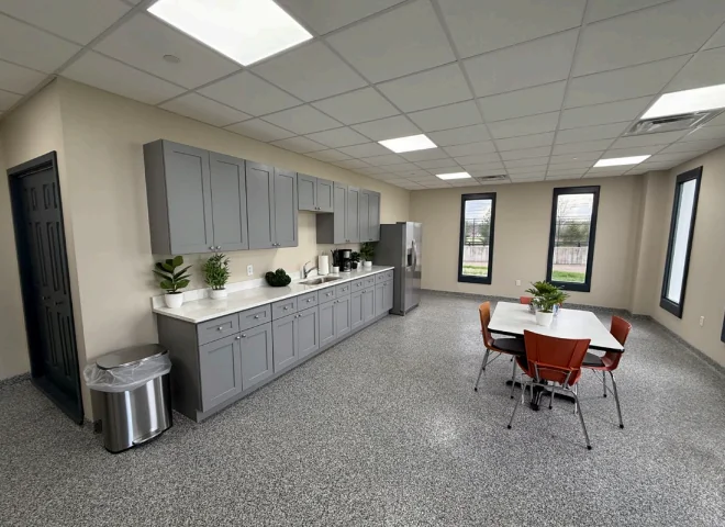 360 Harmon Ave — Lease in Lebanon, OH, photo 5 of 8