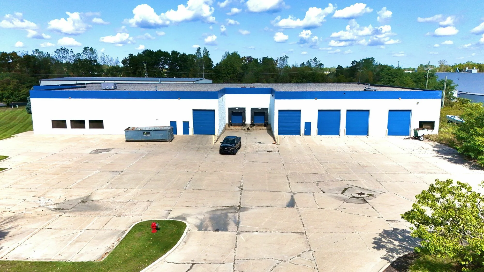 1870 Hydraulic Drive — Lease in Howell, MI, photo 2 of 4